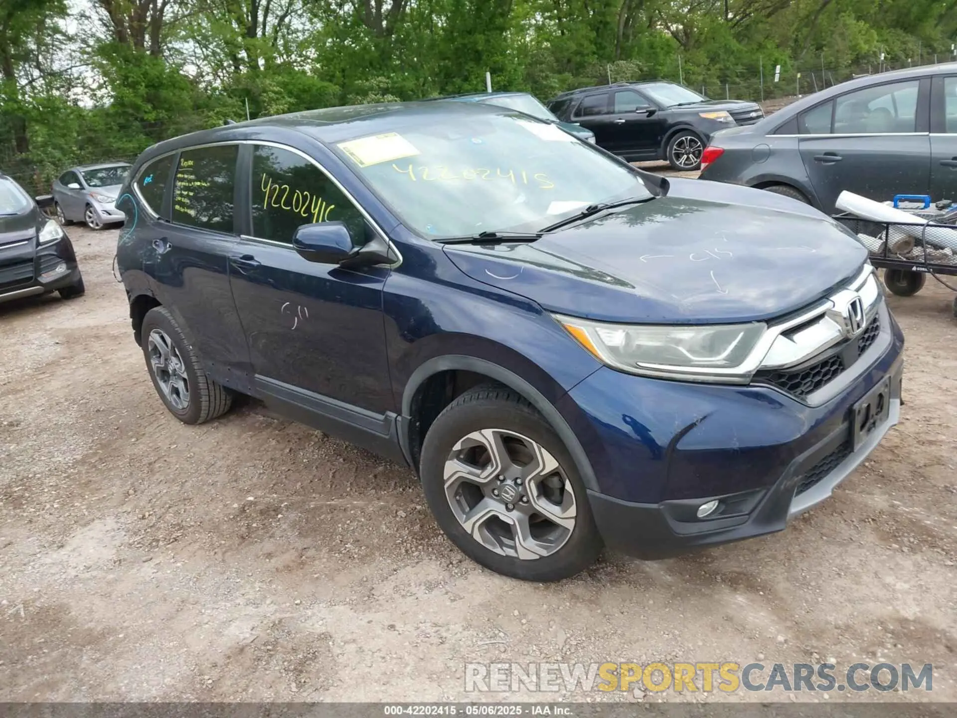 1 Photograph of a damaged car 5J6RW2H89KA000971 HONDA CR-V 2019