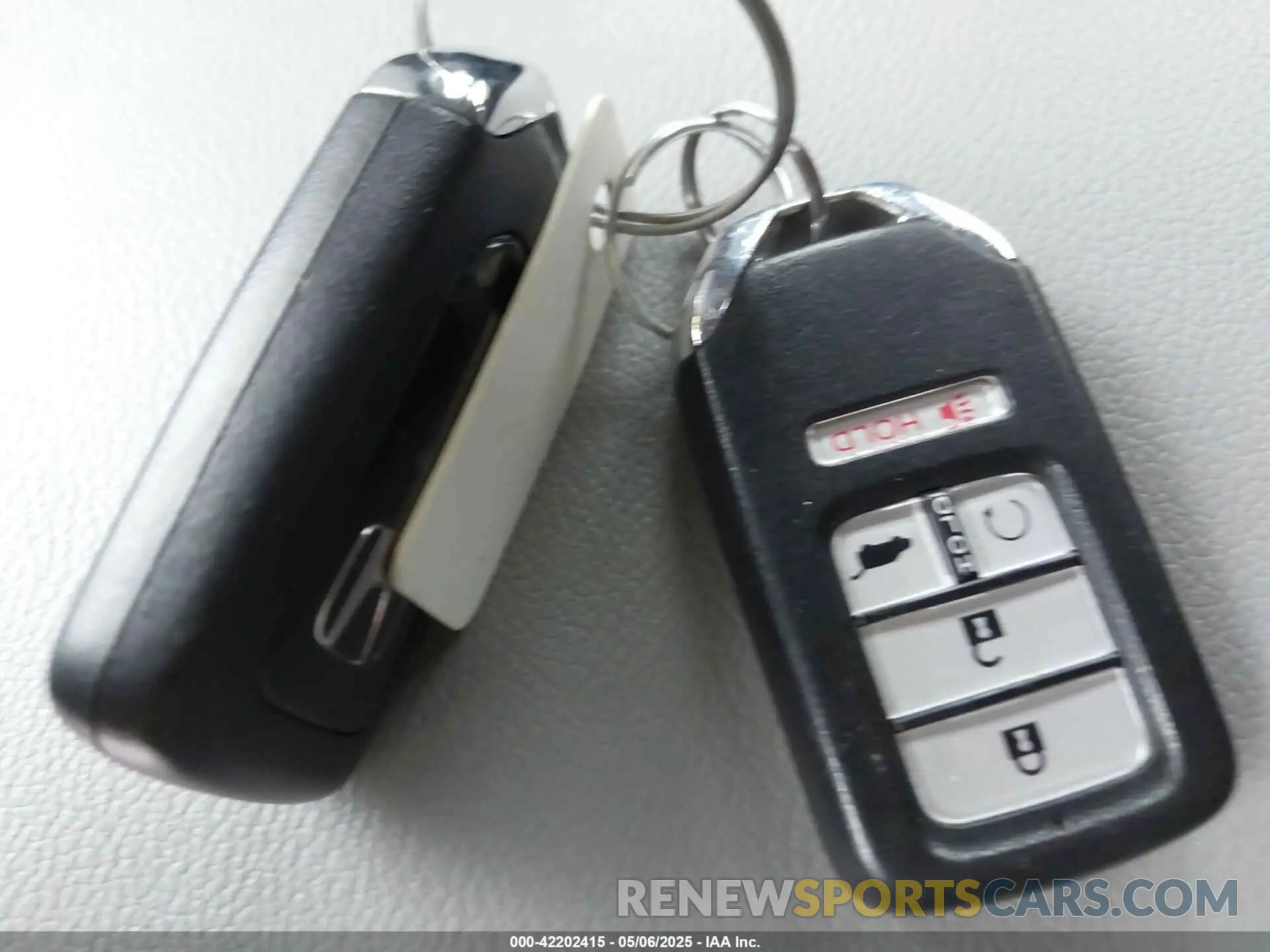11 Photograph of a damaged car 5J6RW2H89KA000971 HONDA CR-V 2019