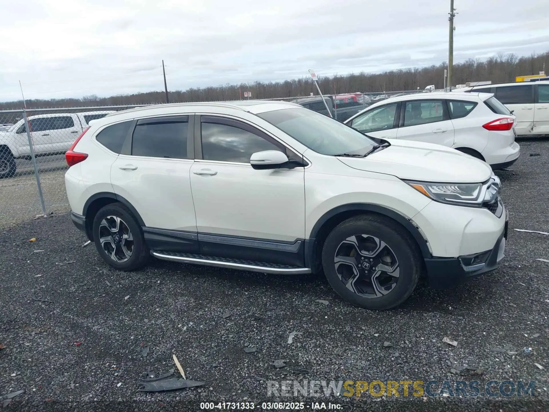 13 Фотография поврежденного автомобиля 5J6RW2H94KL003791 HONDA CR-V 2019