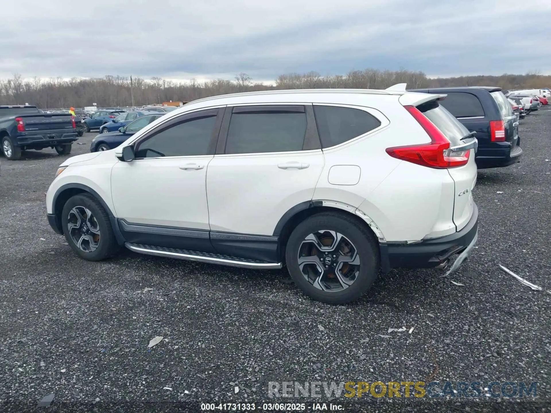 14 Фотография поврежденного автомобиля 5J6RW2H94KL003791 HONDA CR-V 2019
