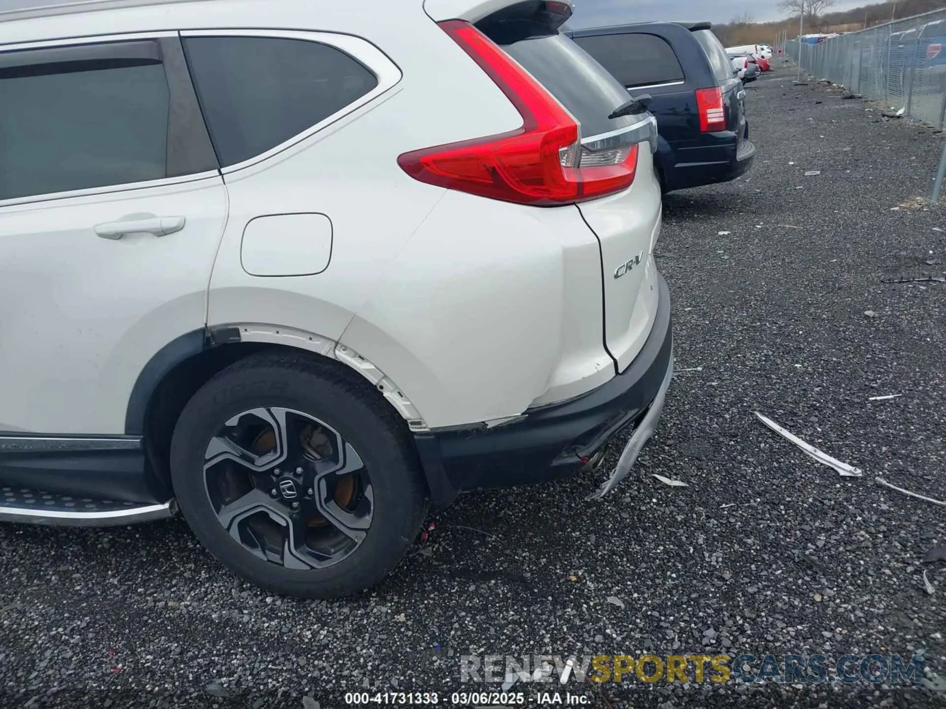 6 Фотография поврежденного автомобиля 5J6RW2H94KL003791 HONDA CR-V 2019