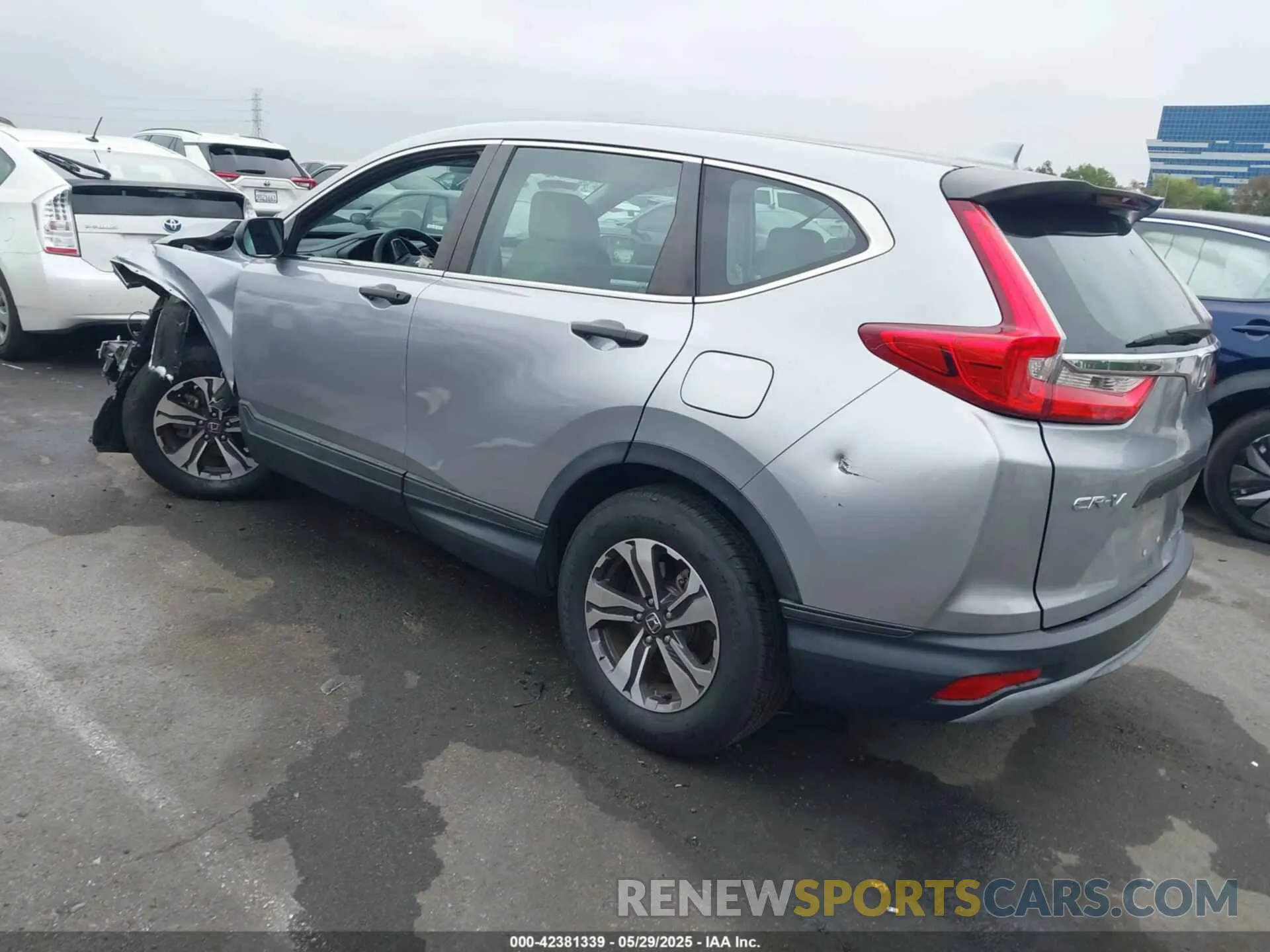 3 Photograph of a damaged car 5J6RW5H36KL002591 HONDA CR-V 2019