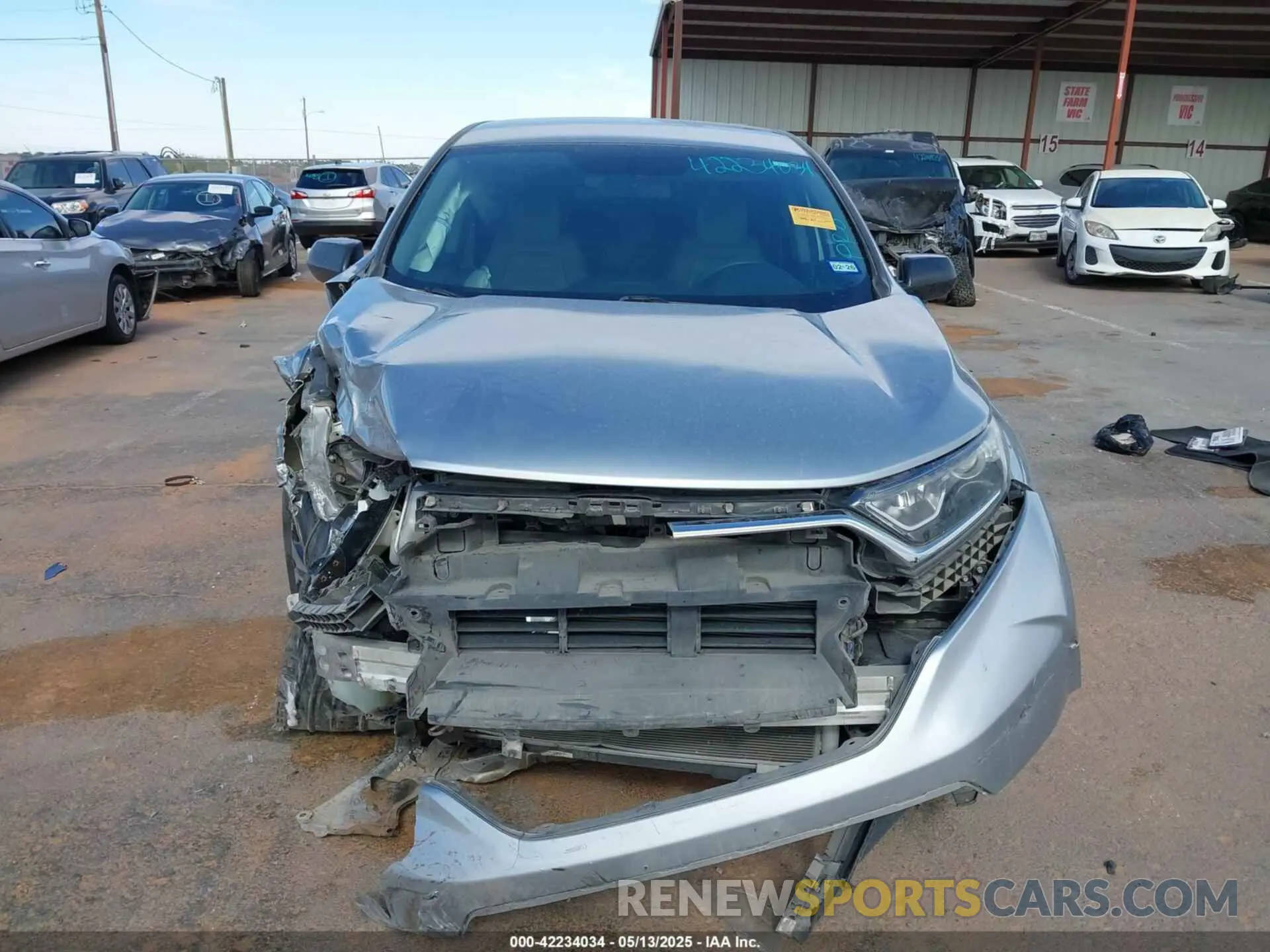 12 Photograph of a damaged car 5J6RW5H37KL004432 HONDA CR-V 2019