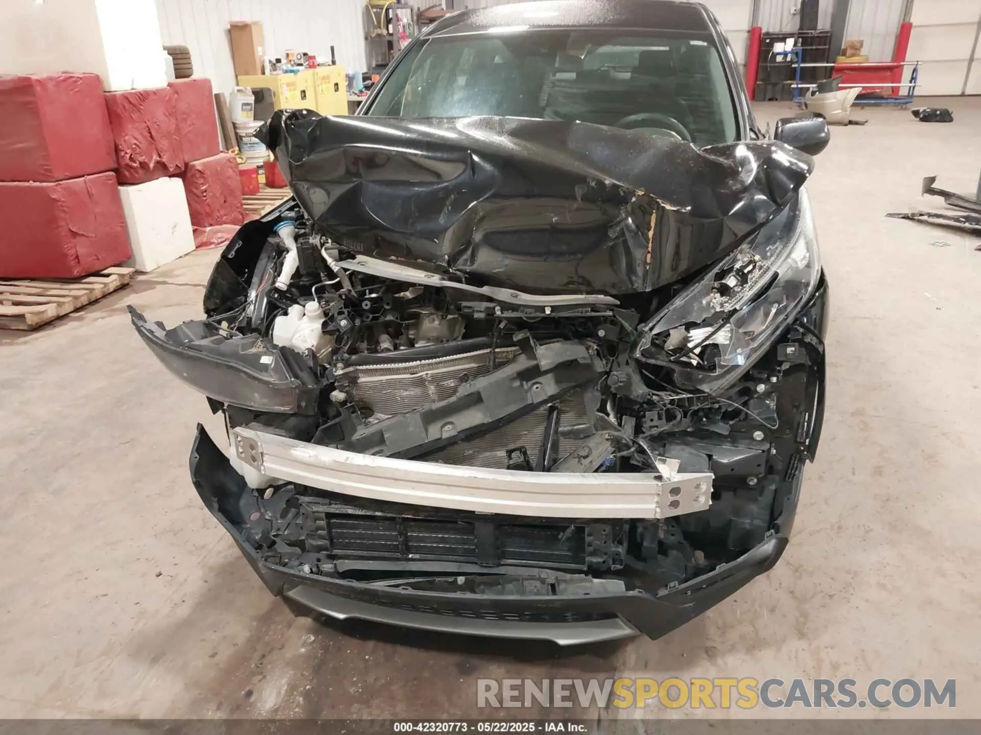 6 Photograph of a damaged car 5J6RW6H30KL003046 HONDA CR-V 2019