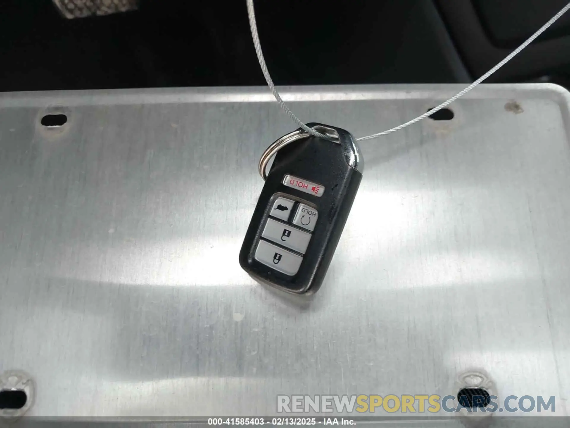 11 Photograph of a damaged car 7FARW1H51KE007334 HONDA CR-V 2019