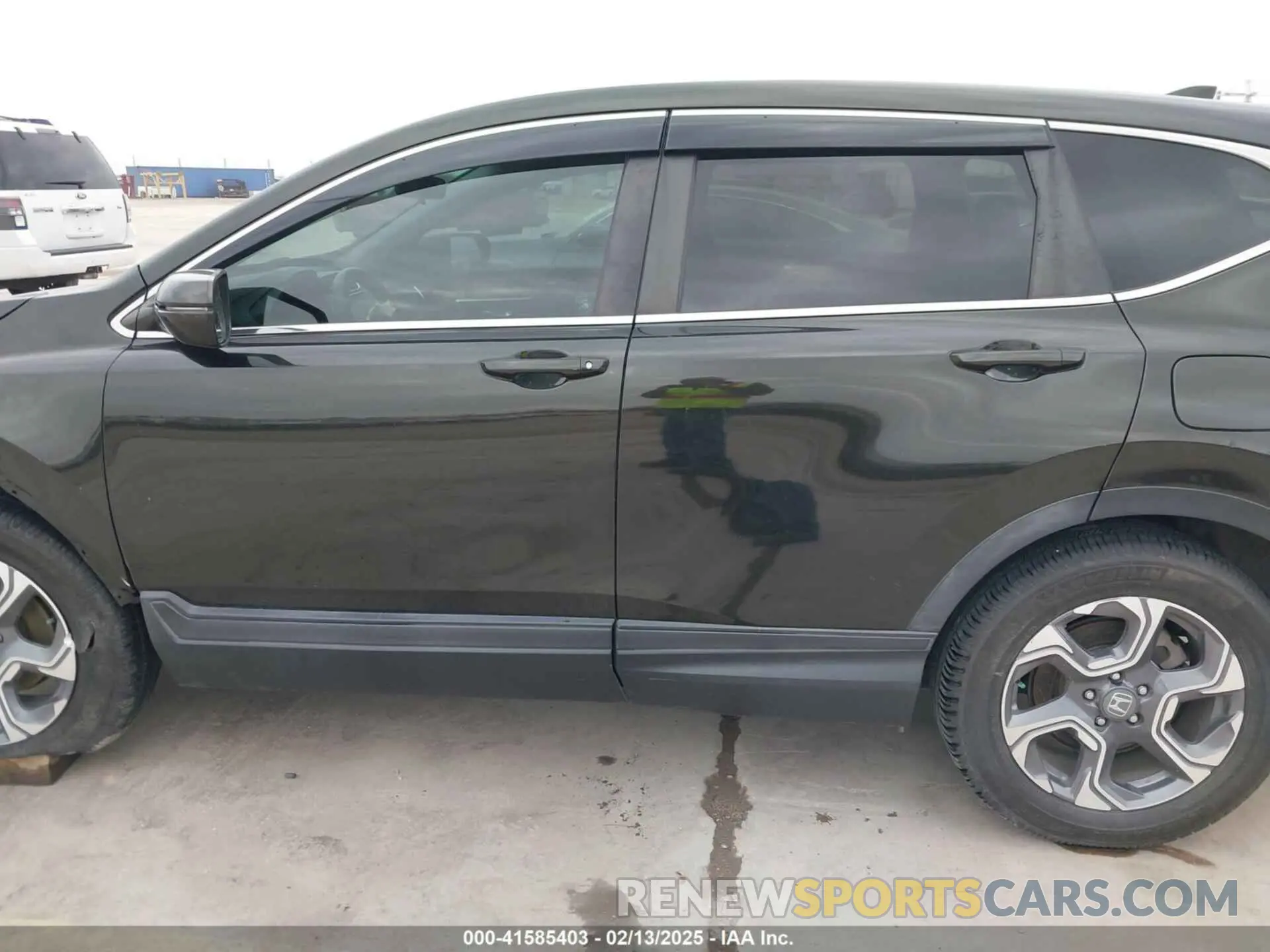 15 Photograph of a damaged car 7FARW1H51KE007334 HONDA CR-V 2019