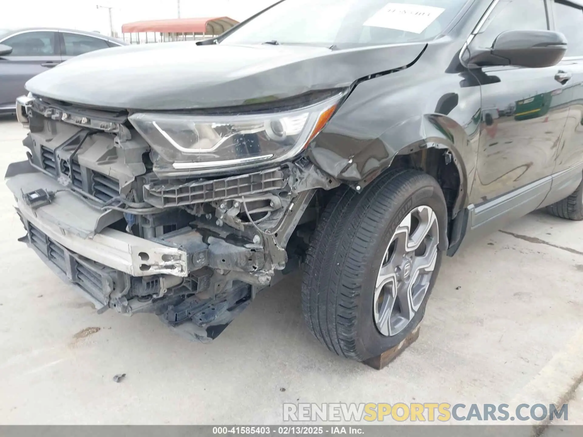 6 Photograph of a damaged car 7FARW1H51KE007334 HONDA CR-V 2019