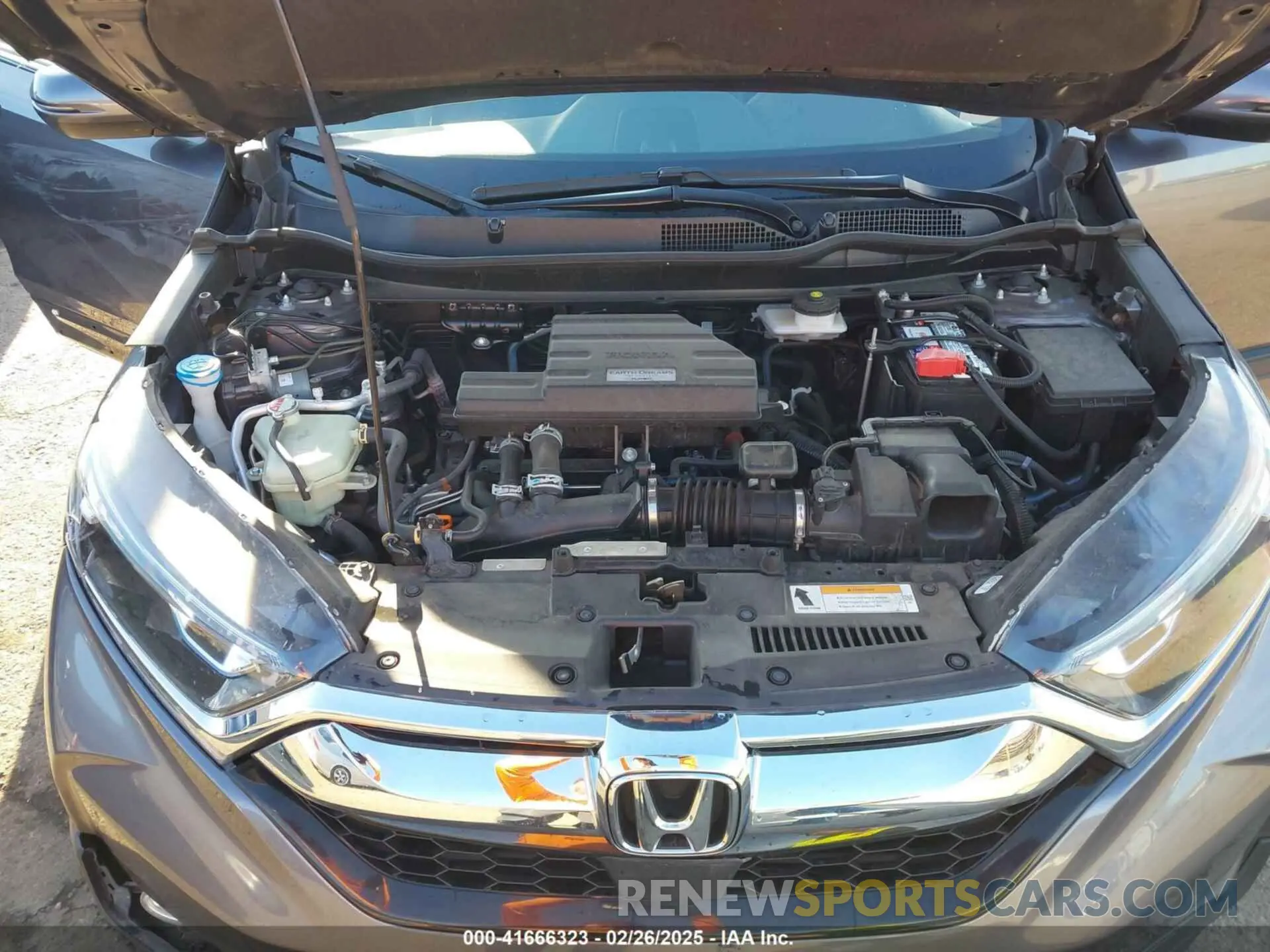 10 Photograph of a damaged car 7FARW1H52KE038656 HONDA CR-V 2019