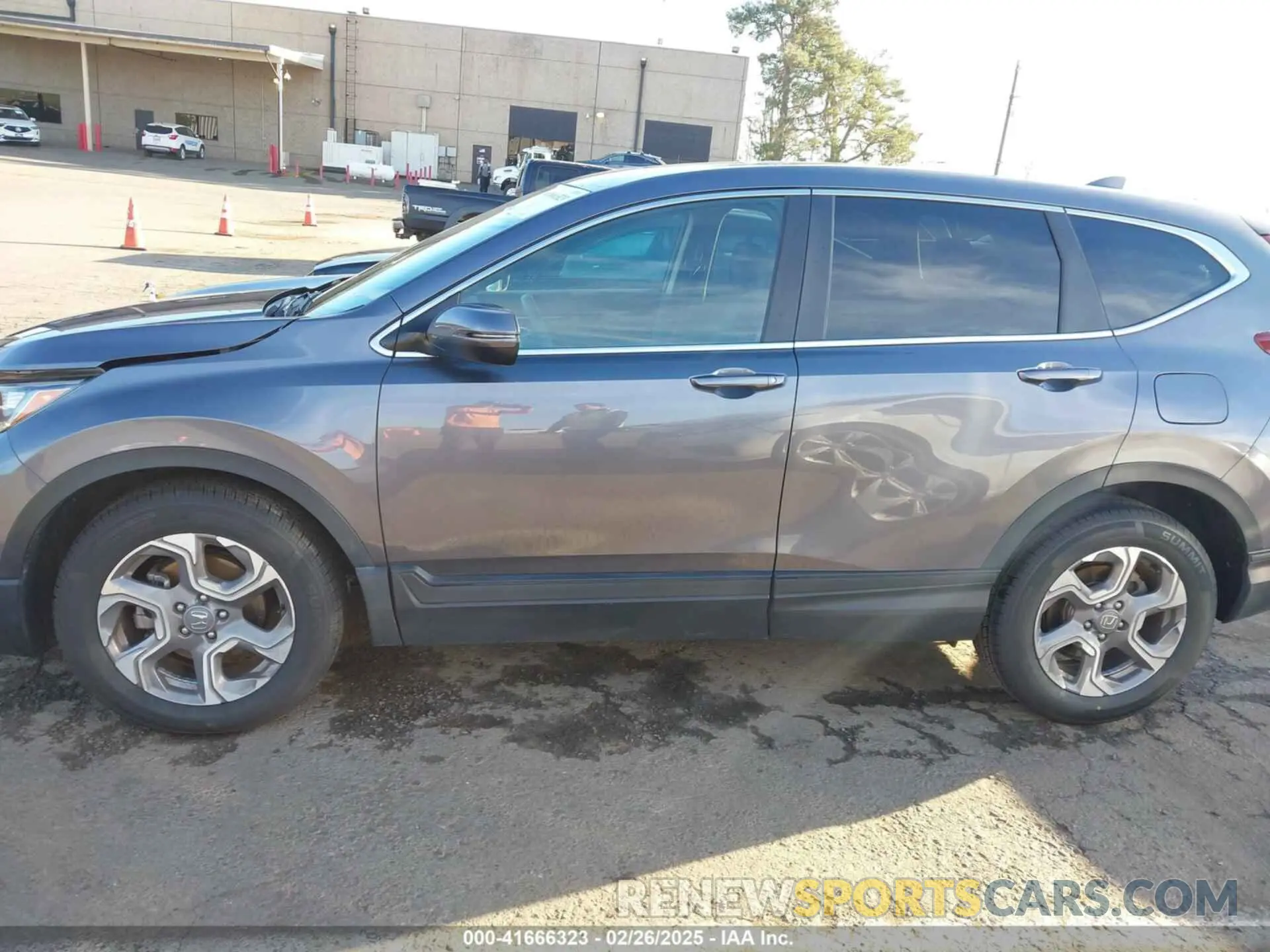 14 Photograph of a damaged car 7FARW1H52KE038656 HONDA CR-V 2019