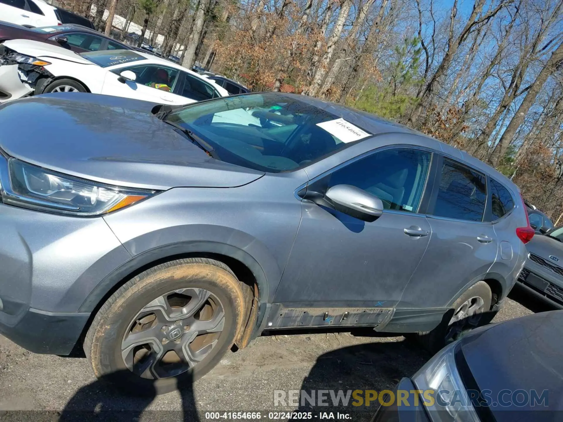 14 Photograph of a damaged car 7FARW1H53KE035748 HONDA CR-V 2019