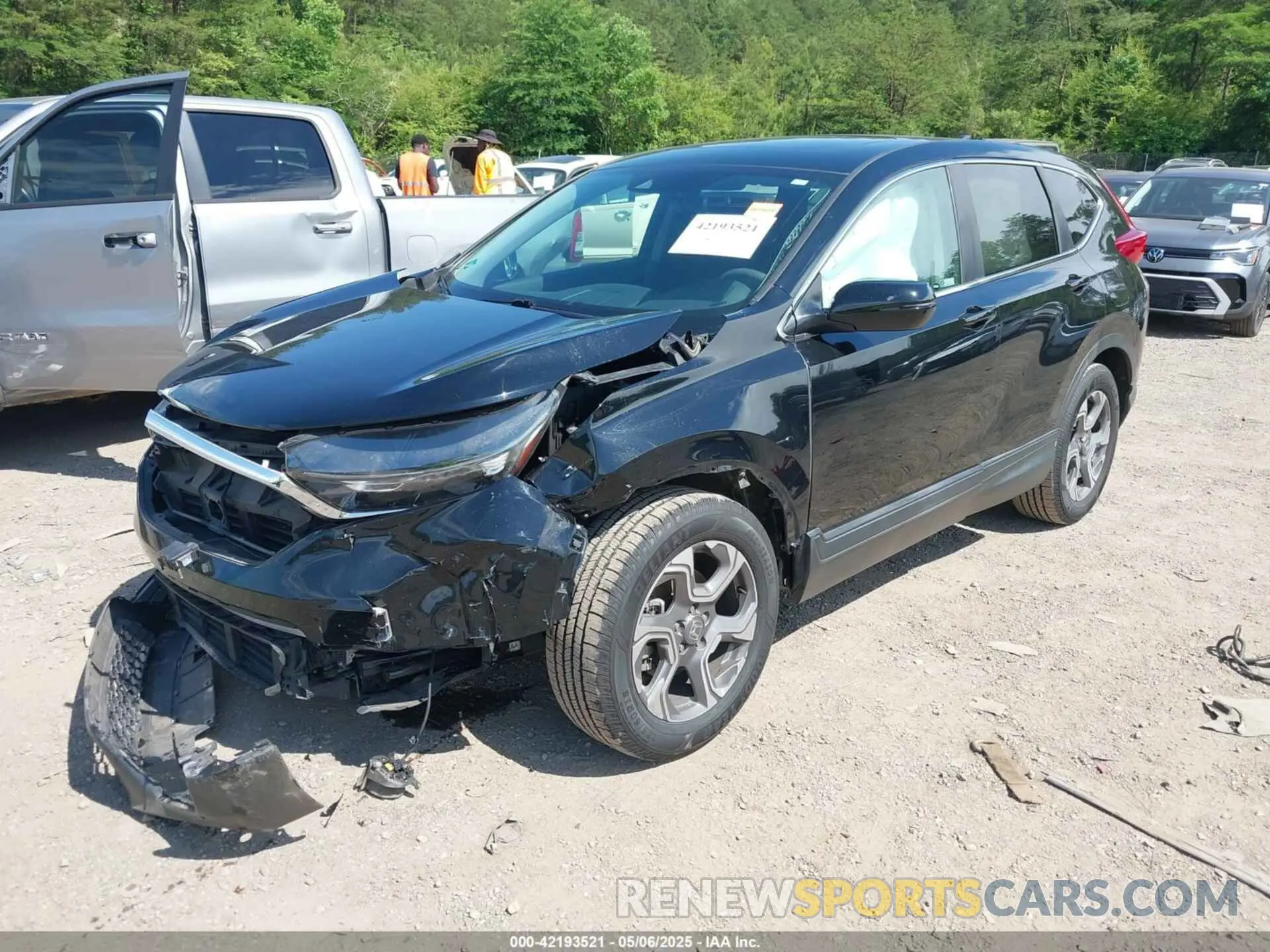 2 Photograph of a damaged car 7FARW1H57KE020539 HONDA CR-V 2019