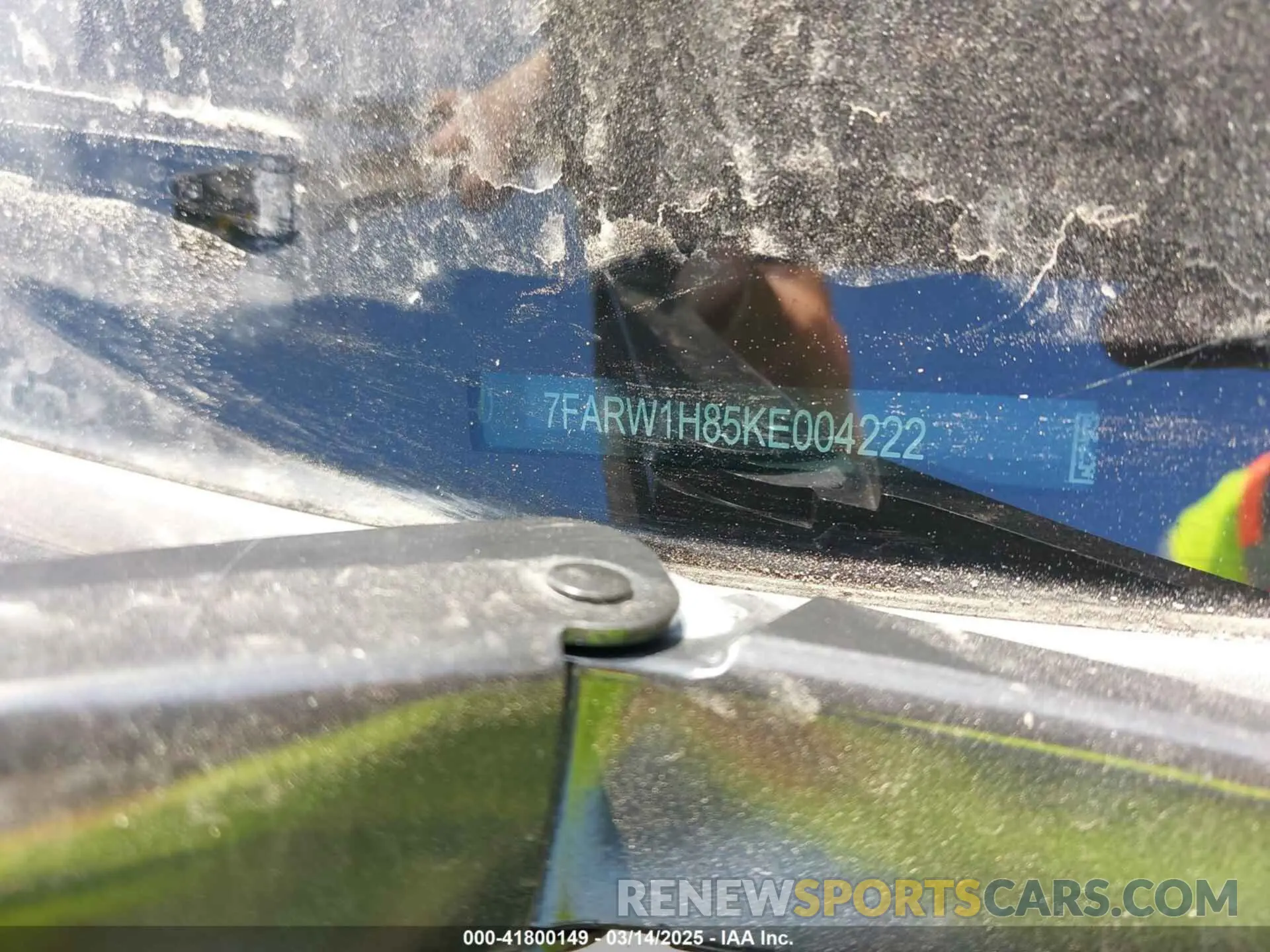 9 Photograph of a damaged car 7FARW1H85KE004222 HONDA CR-V 2019