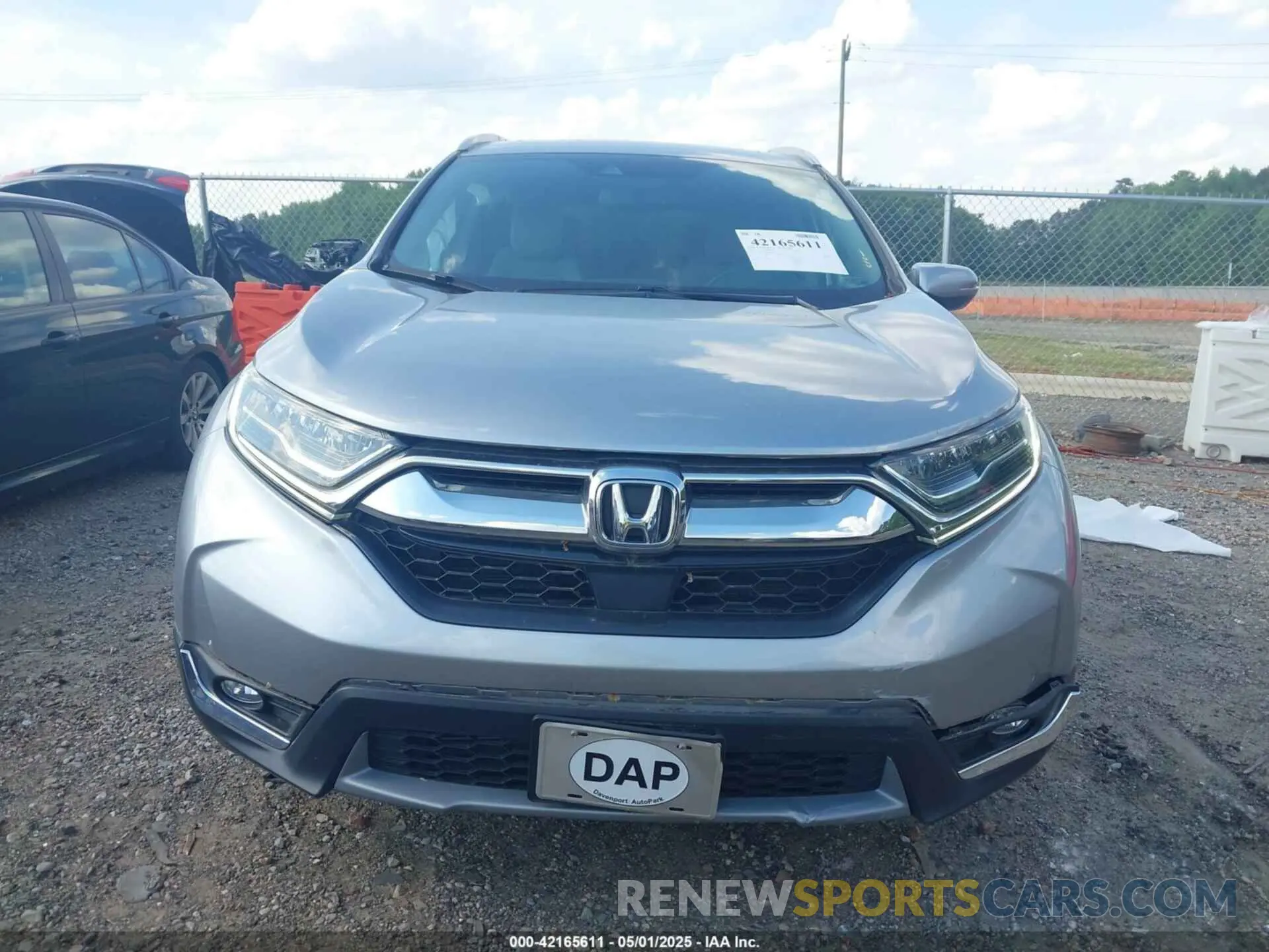 12 Photograph of a damaged car 7FARW1H9XKE013605 HONDA CR-V 2019