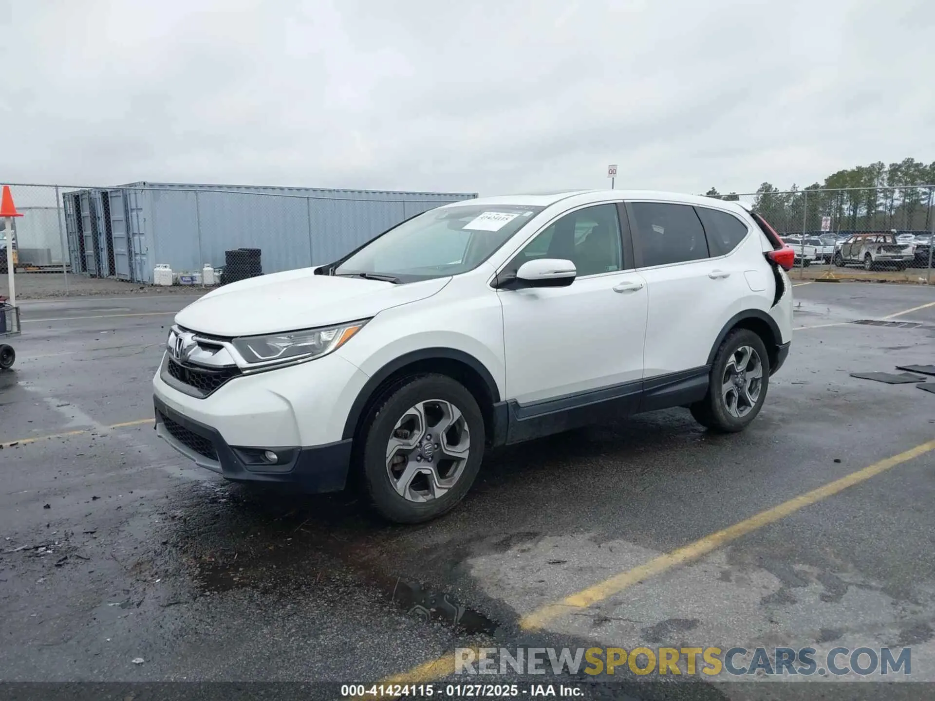 2 Photograph of a damaged car 7FARW2H53KE040602 HONDA CR-V 2019
