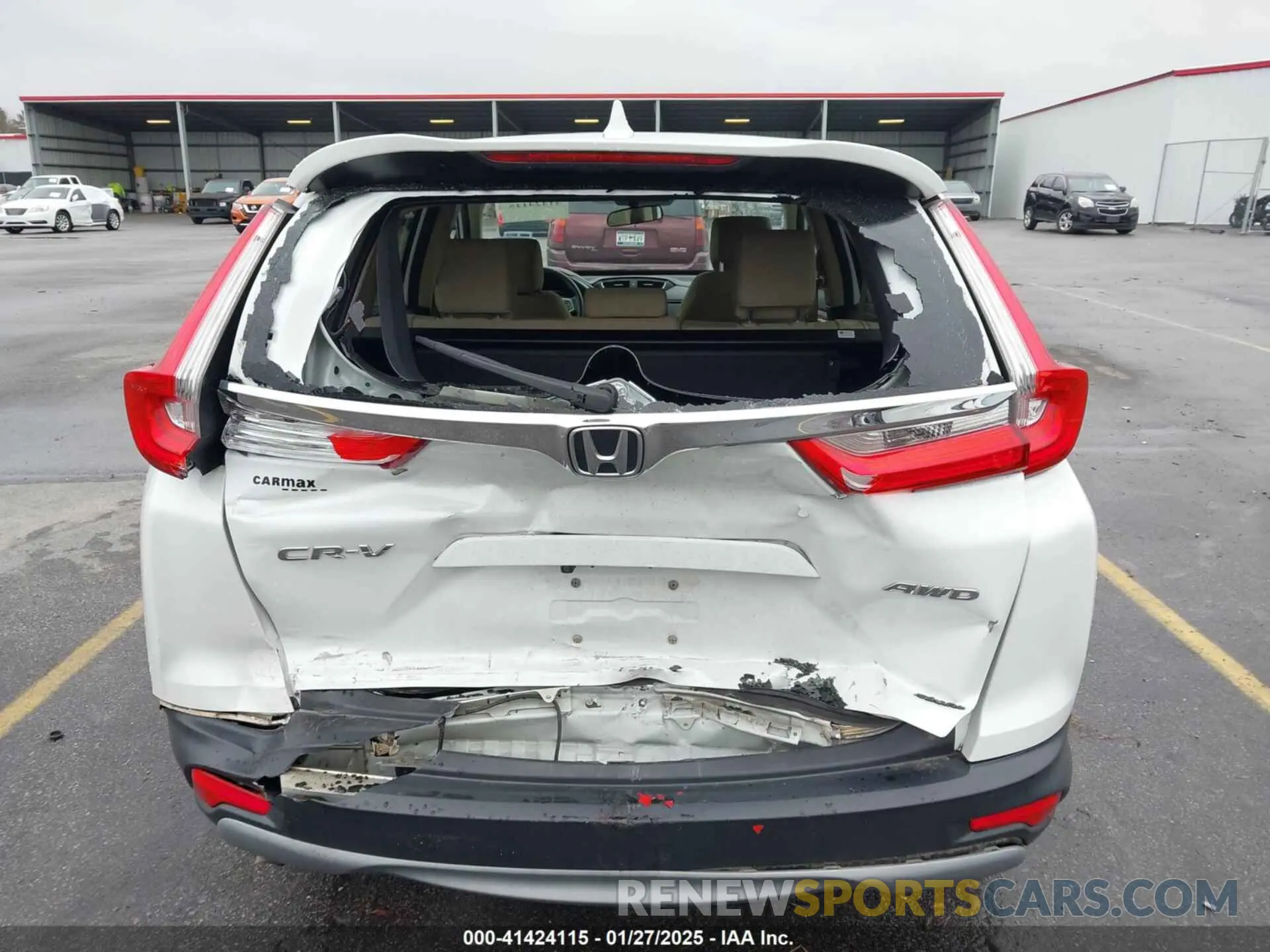 6 Photograph of a damaged car 7FARW2H53KE040602 HONDA CR-V 2019