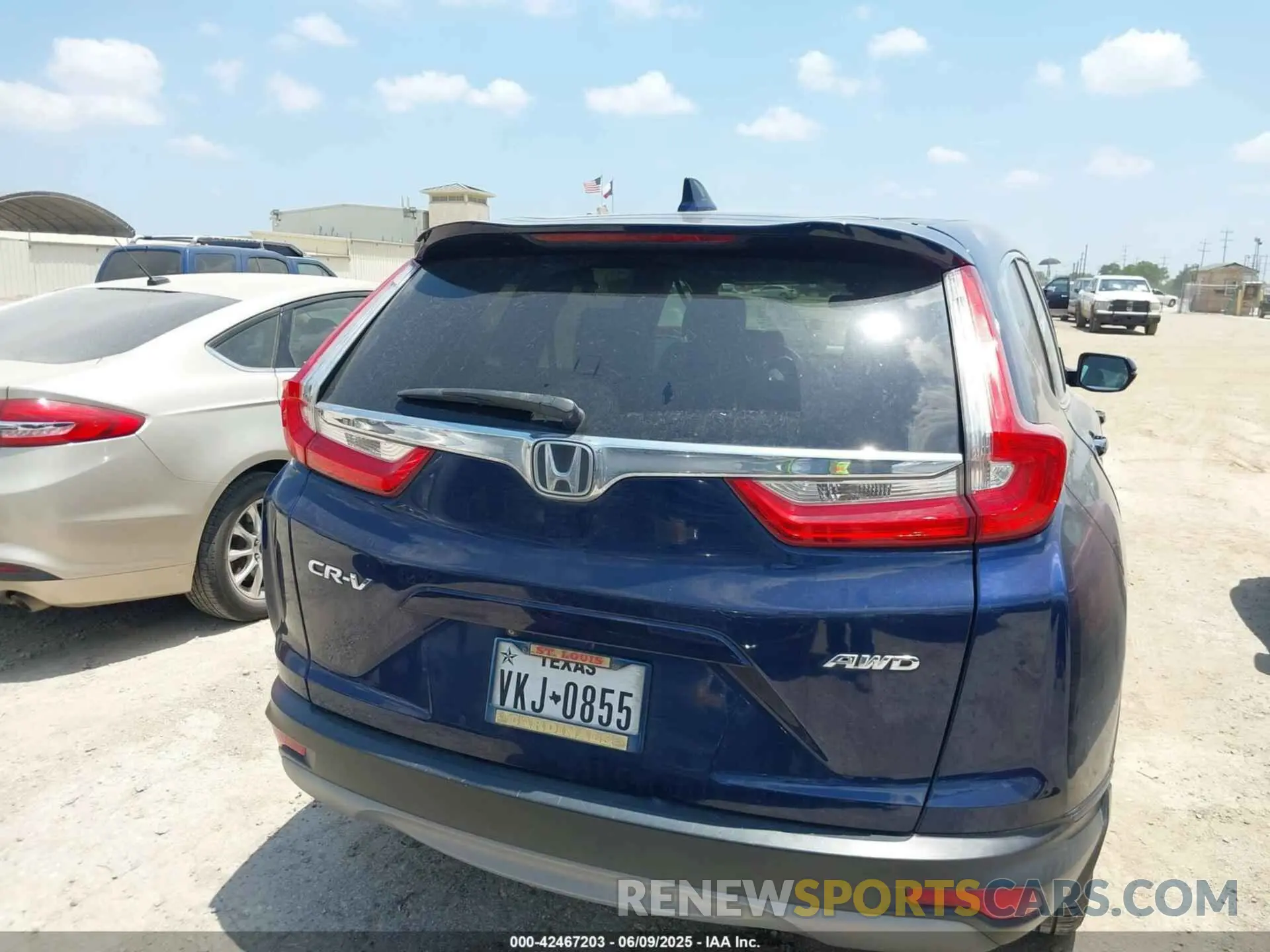 15 Photograph of a damaged car 7FARW2H54KE002859 HONDA CR-V 2019