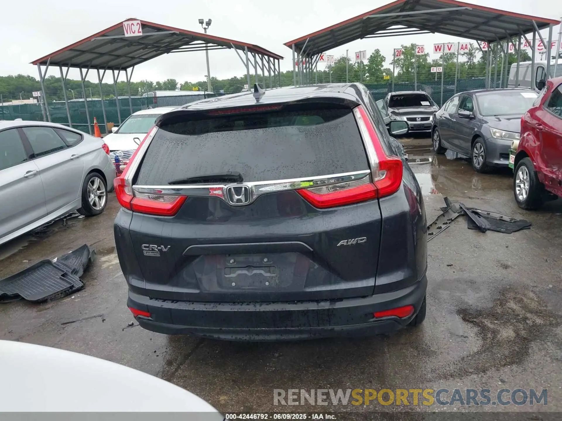16 Photograph of a damaged car 7FARW2H54KE020990 HONDA CR-V 2019