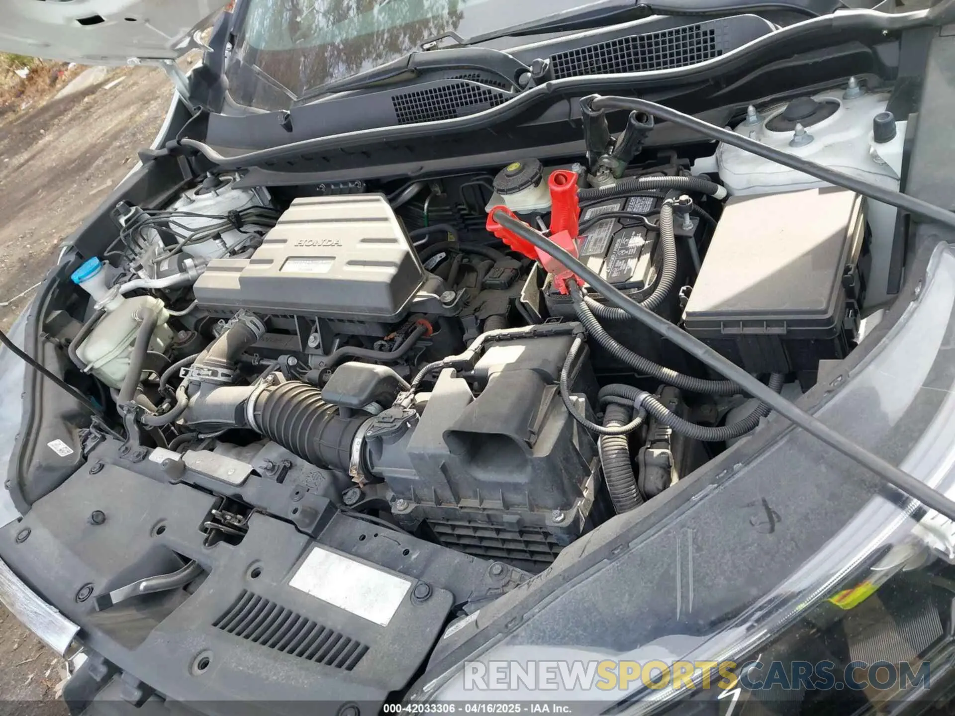 10 Photograph of a damaged car 7FARW2H58KE047447 HONDA CR-V 2019