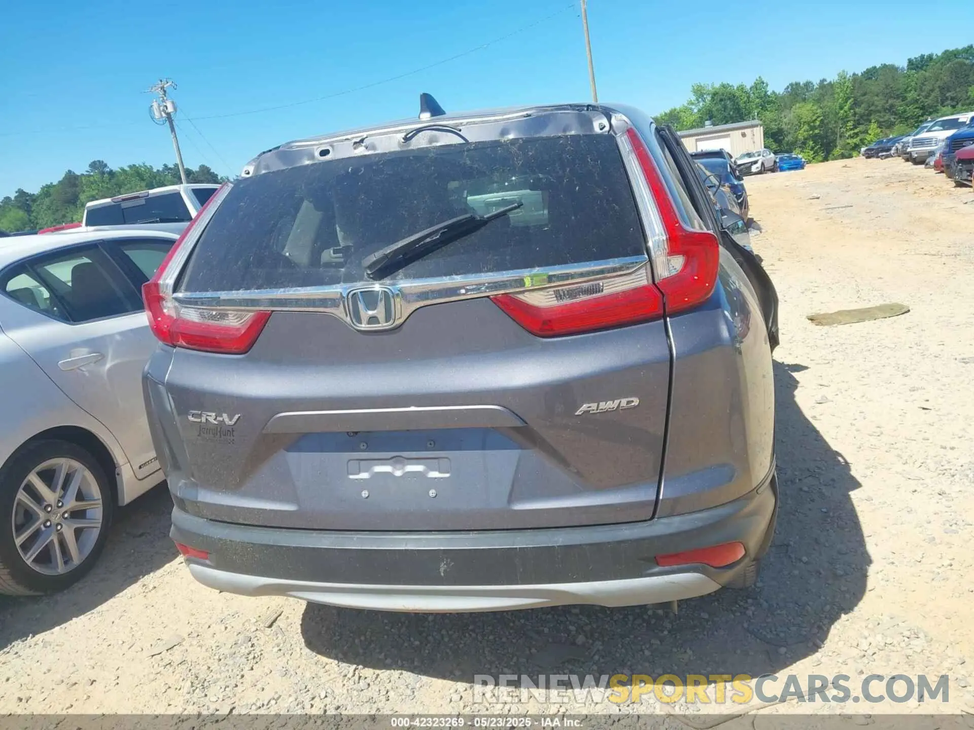 15 Photograph of a damaged car 7FARW2H80KE003842 HONDA CR-V 2019