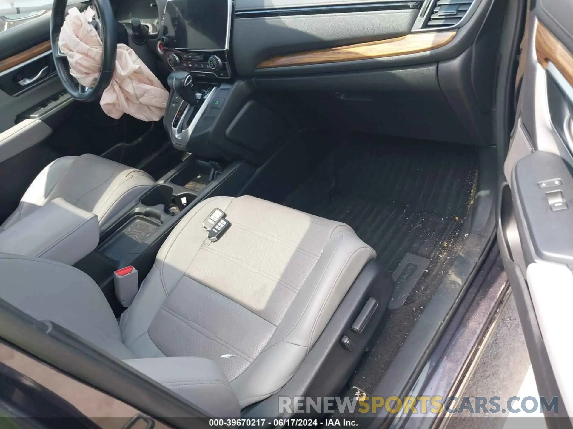 5 Фотография поврежденного автомобиля 7FARW2H80KE063183 HONDA CR-V 2019