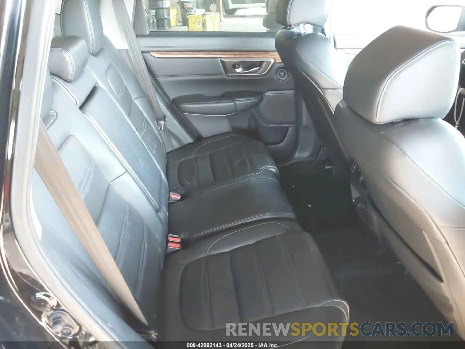 8 Photograph of a damaged car 7FARW2H81KE062088 HONDA CR-V 2019