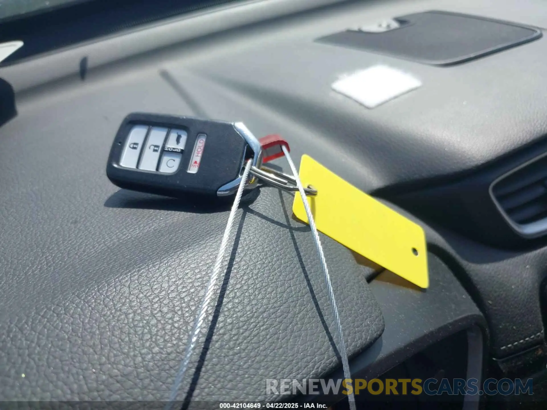 11 Фотография поврежденного автомобиля 7FARW2H84KE001320 HONDA CR-V 2019