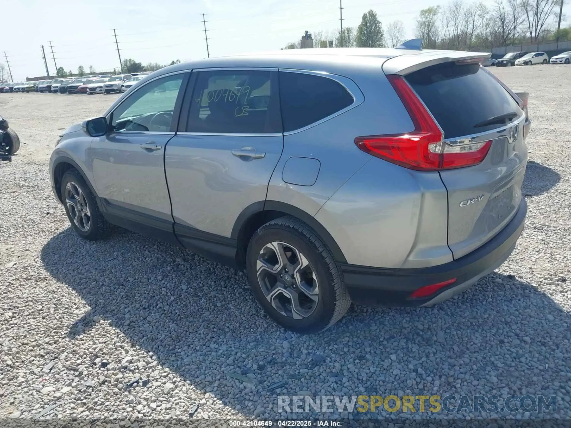 3 Фотография поврежденного автомобиля 7FARW2H84KE001320 HONDA CR-V 2019