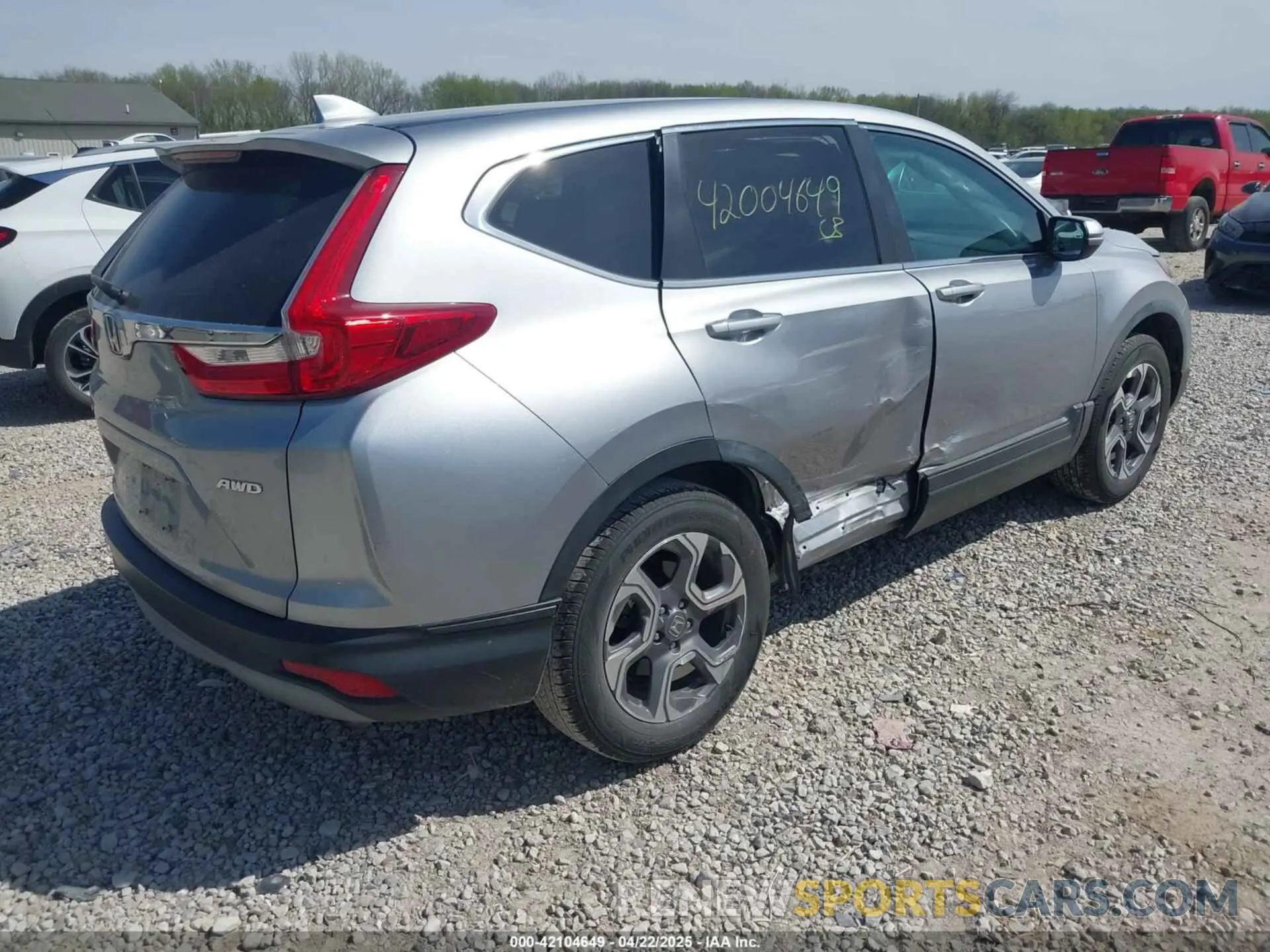 4 Фотография поврежденного автомобиля 7FARW2H84KE001320 HONDA CR-V 2019