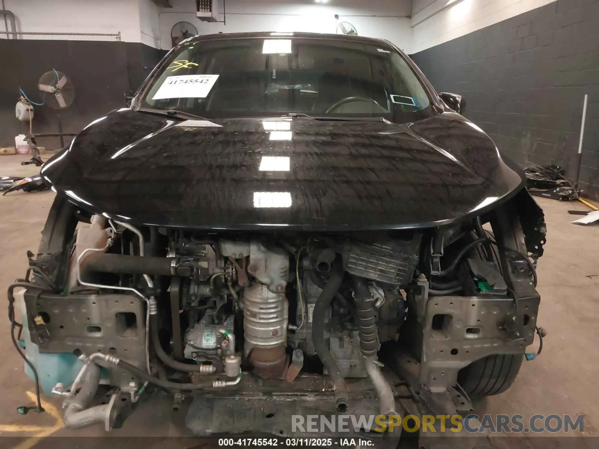 13 Photograph of a damaged car 7FARW2H85KE043222 HONDA CR-V 2019