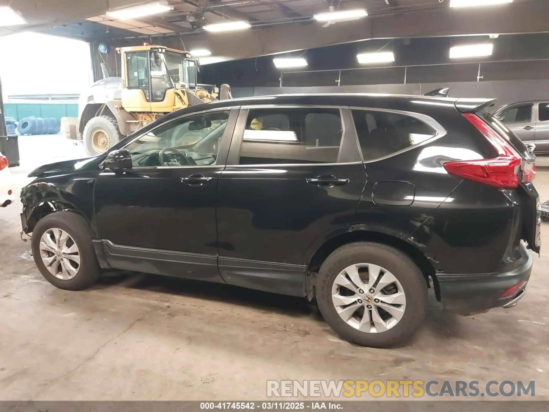 15 Photograph of a damaged car 7FARW2H85KE043222 HONDA CR-V 2019