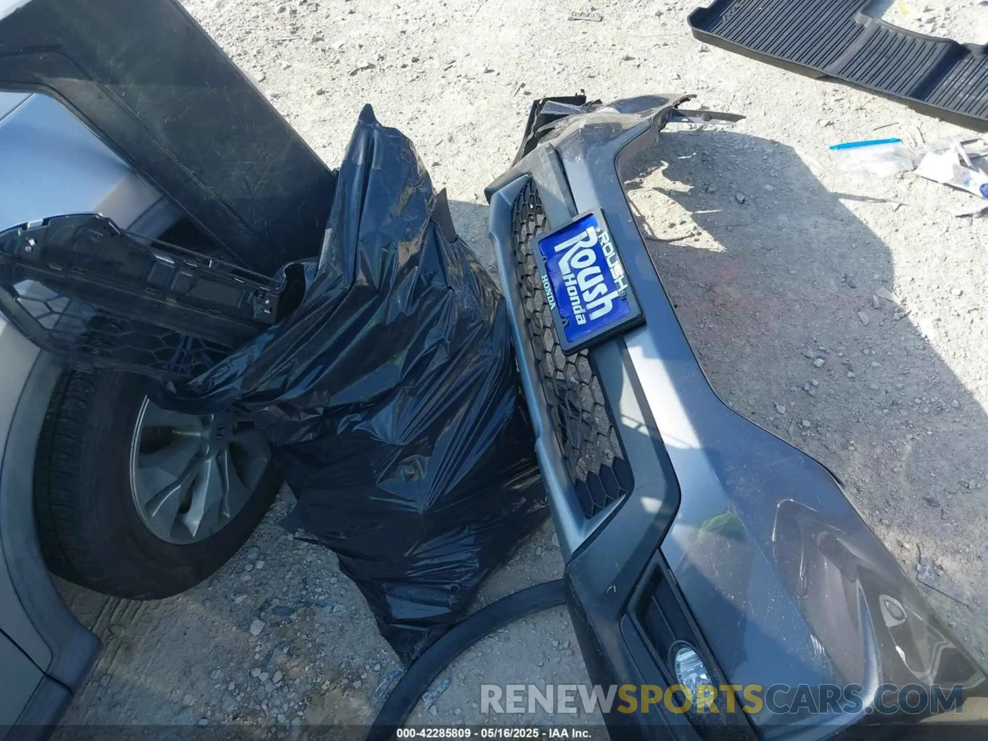 12 Фотография поврежденного автомобиля 7FARW2H86KE008138 HONDA CR-V 2019