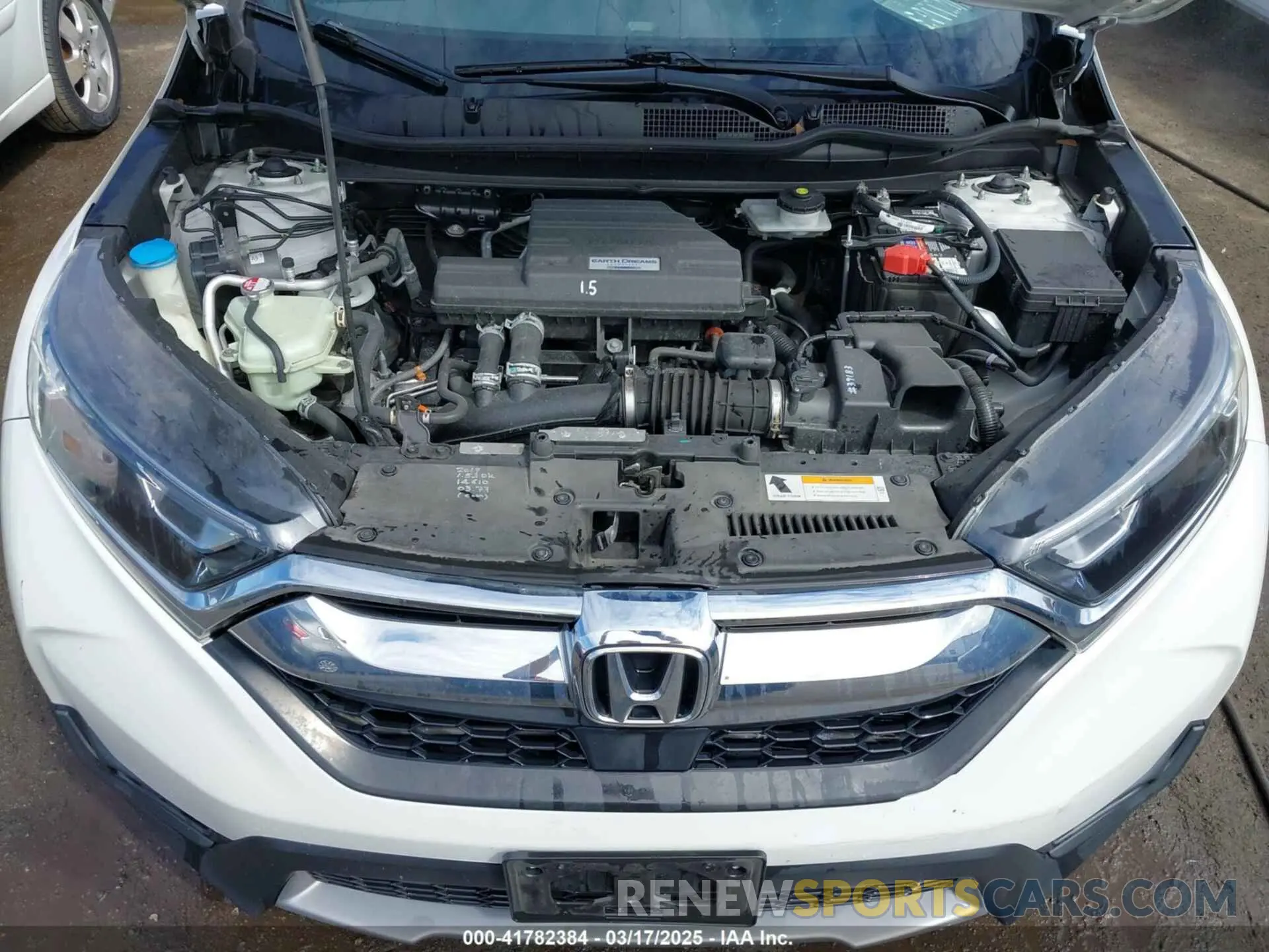 10 Фотография поврежденного автомобиля JHLRW2H50KX010056 HONDA CR-V 2019