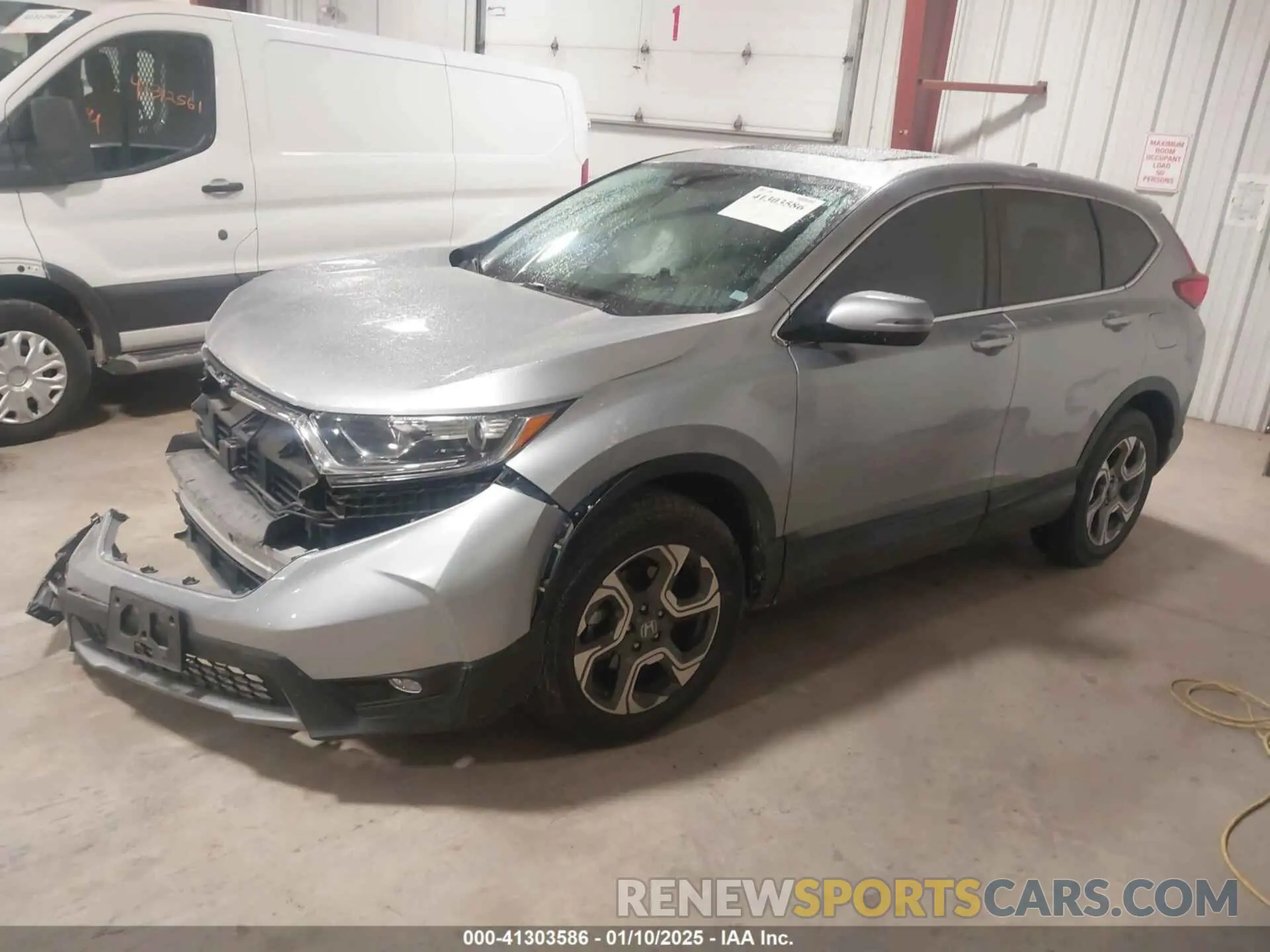 2 Фотография поврежденного автомобиля JHLRW2H52KX002721 HONDA CR-V 2019