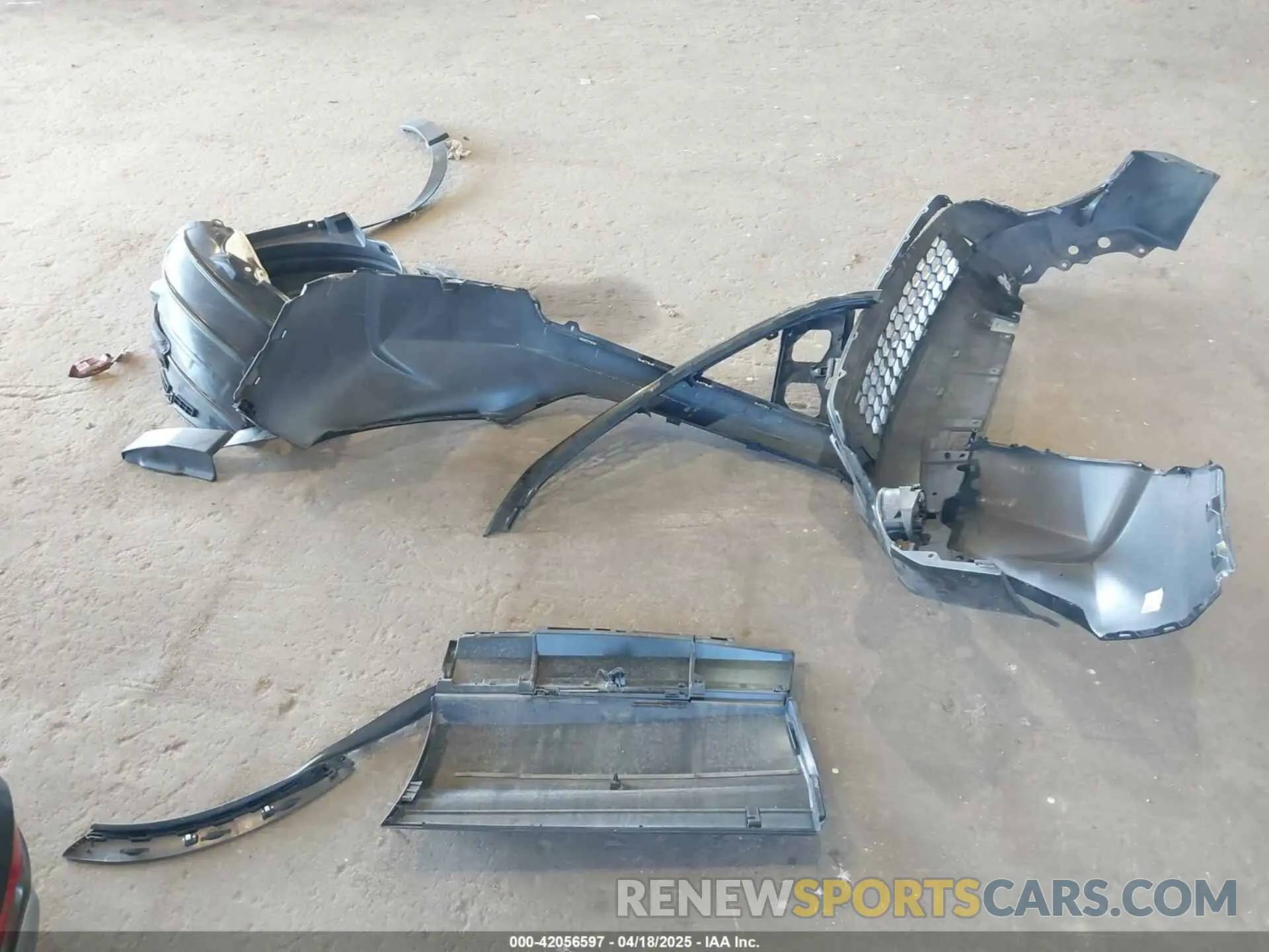 12 Photograph of a damaged car JHLRW2H88KX008386 HONDA CR-V 2019