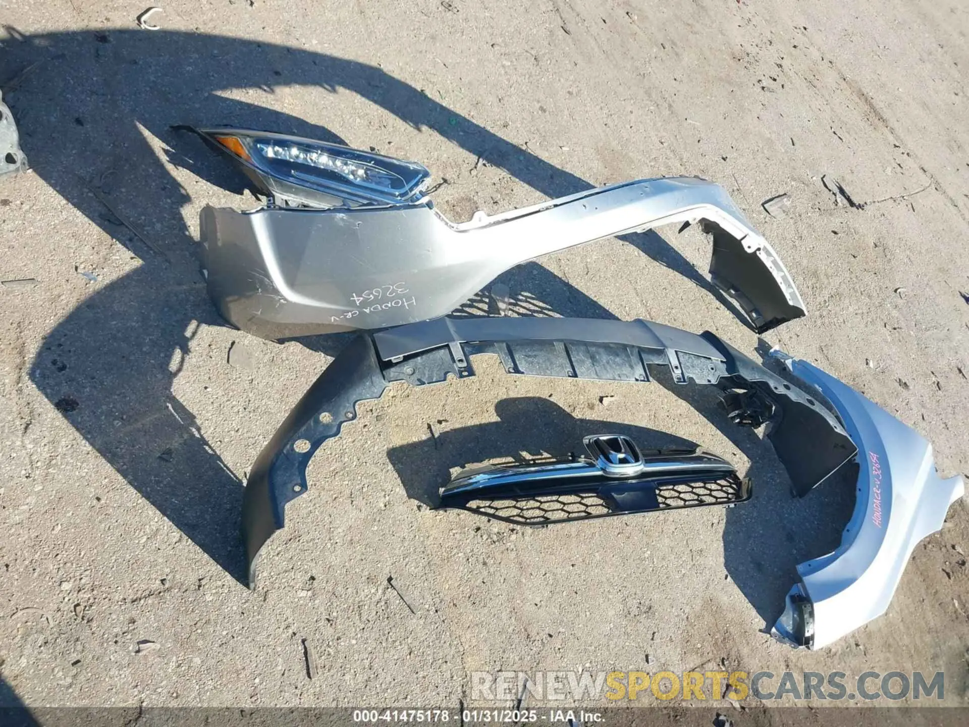 12 Фотография поврежденного автомобиля JHLRW2H90KX022839 HONDA CR-V 2019