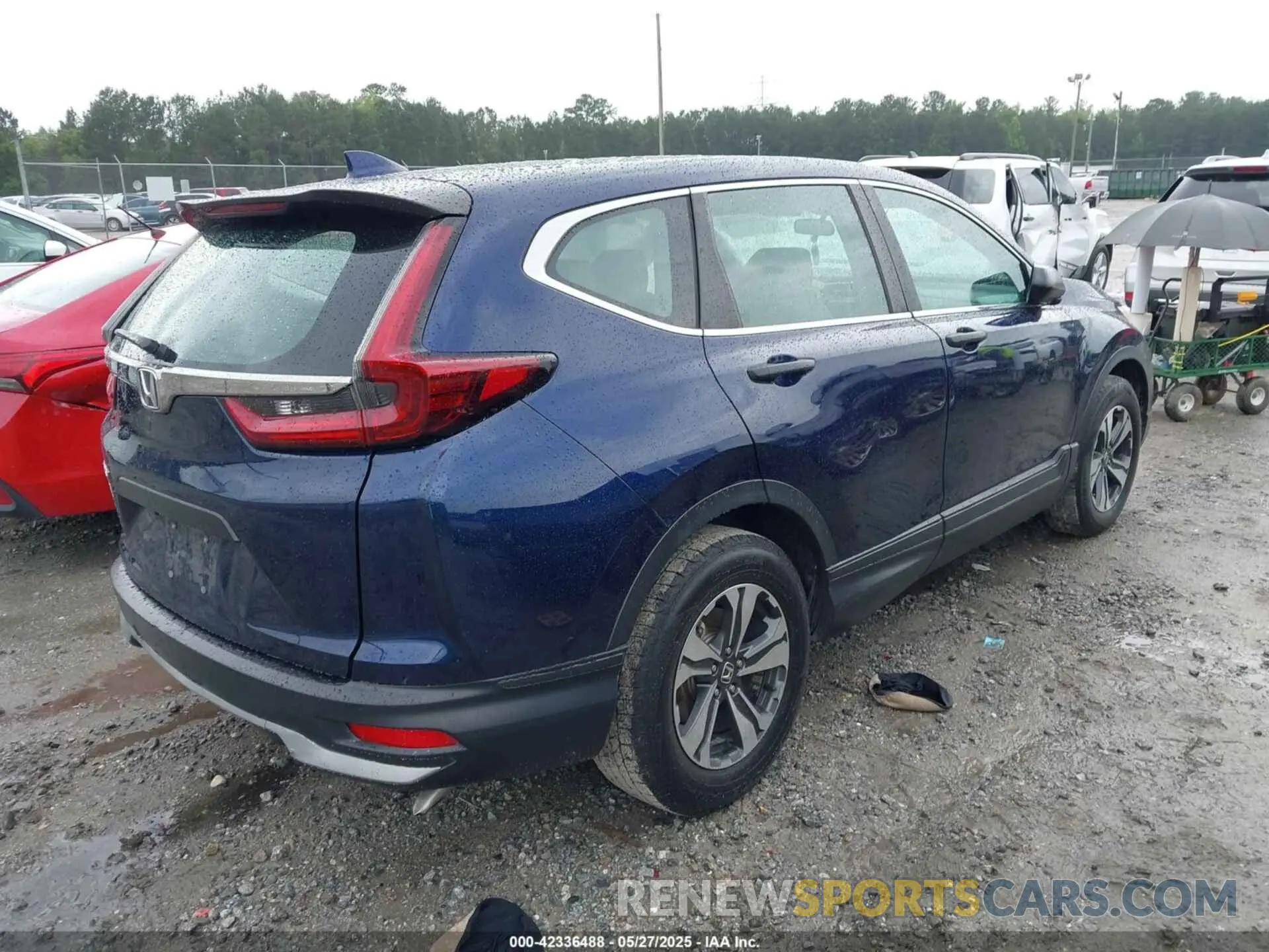 4 Photograph of a damaged car 2HKRW1H26LH413081 HONDA CR-V 2020