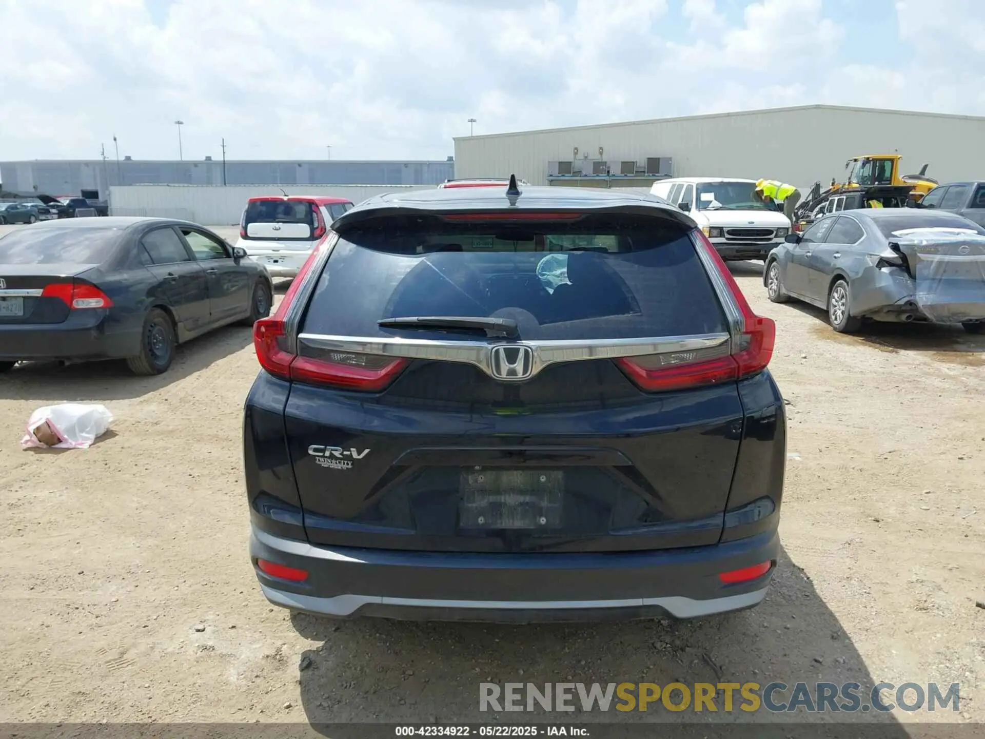 16 Photograph of a damaged car 2HKRW1H53LH422413 HONDA CR-V 2020