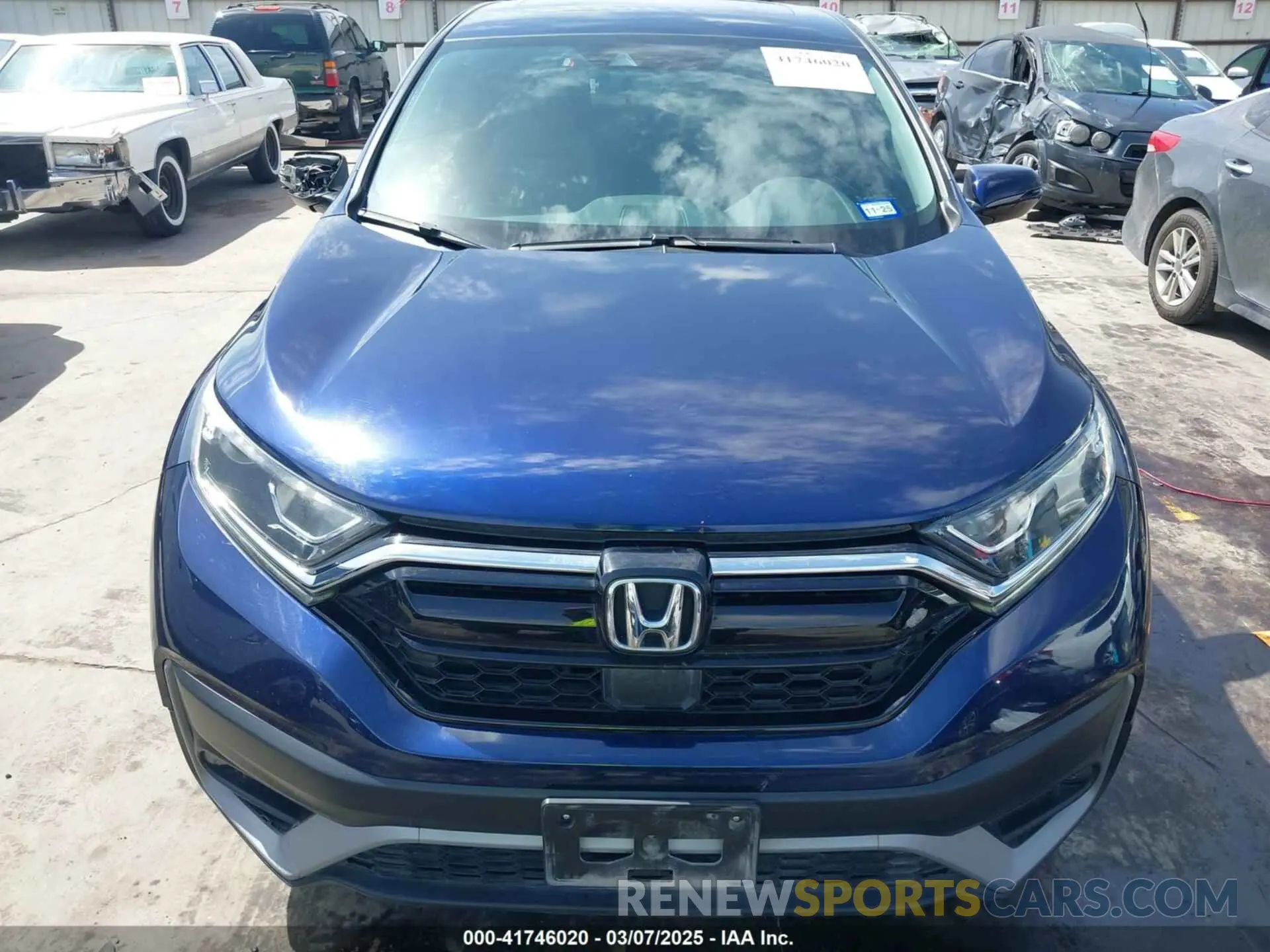 12 Photograph of a damaged car 2HKRW1H54LH418645 HONDA CR-V 2020