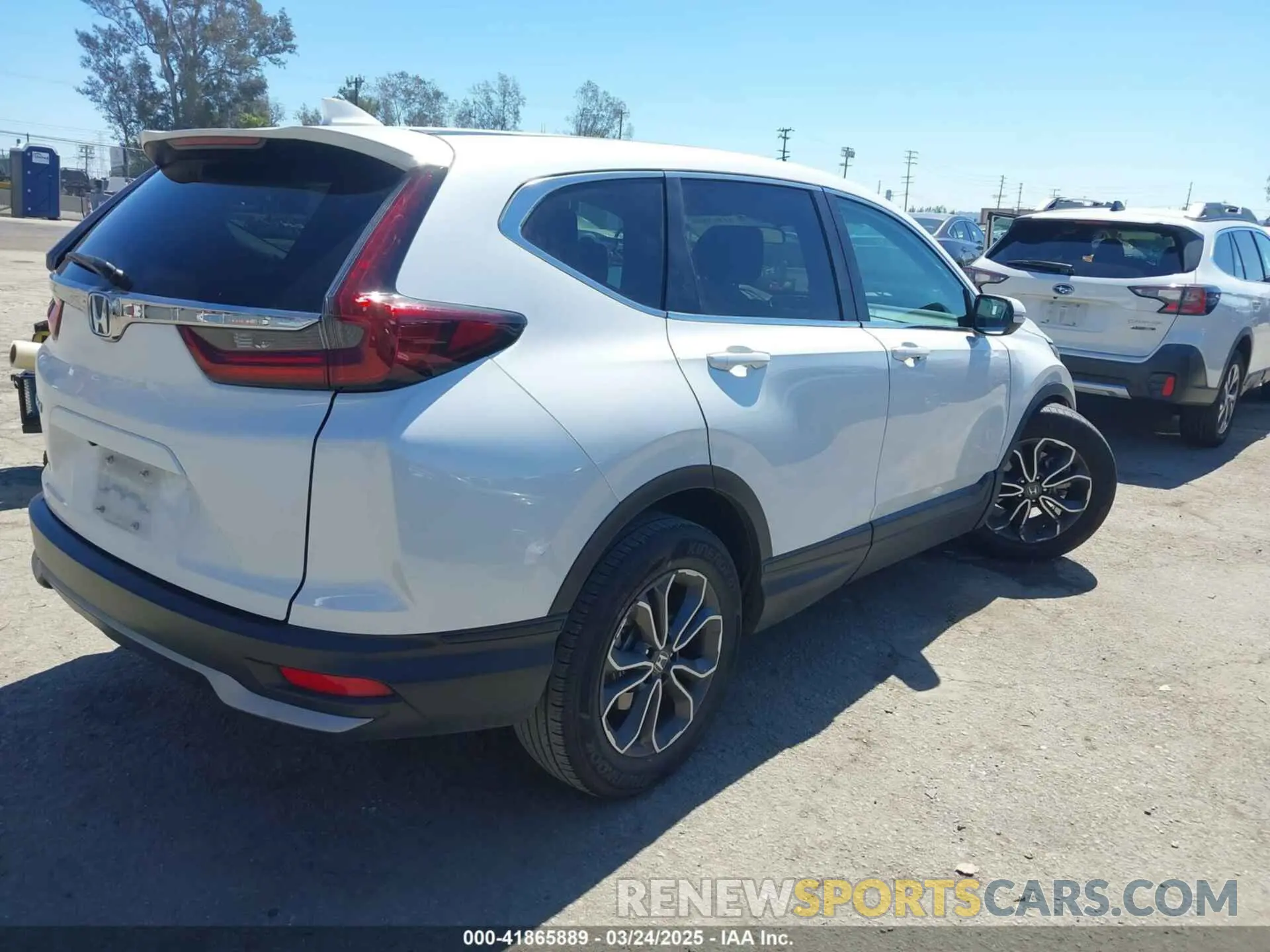 4 Photograph of a damaged car 2HKRW1H54LH422078 HONDA CR-V 2020