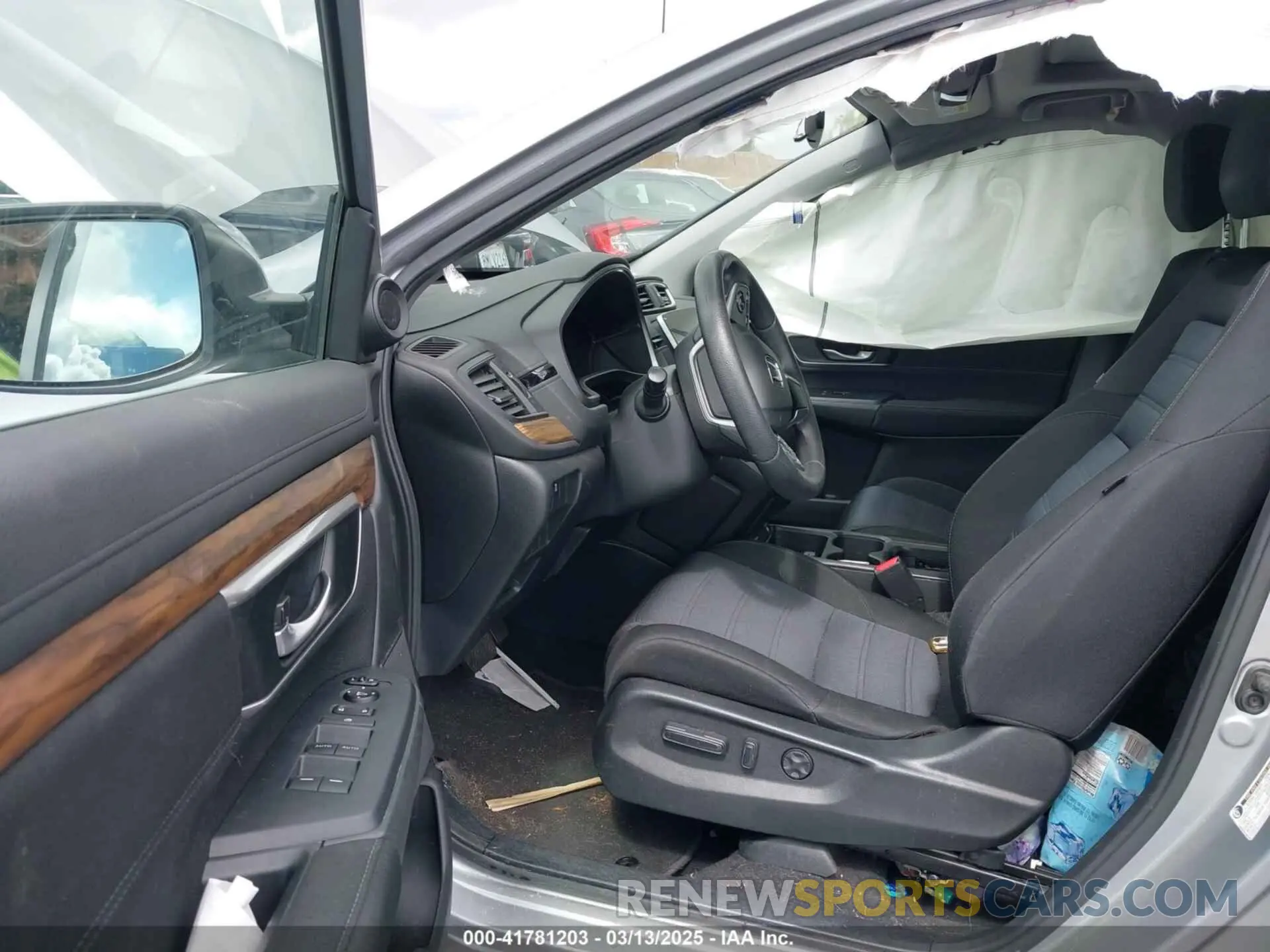 5 Photograph of a damaged car 2HKRW1H58LH423721 HONDA CR-V 2020