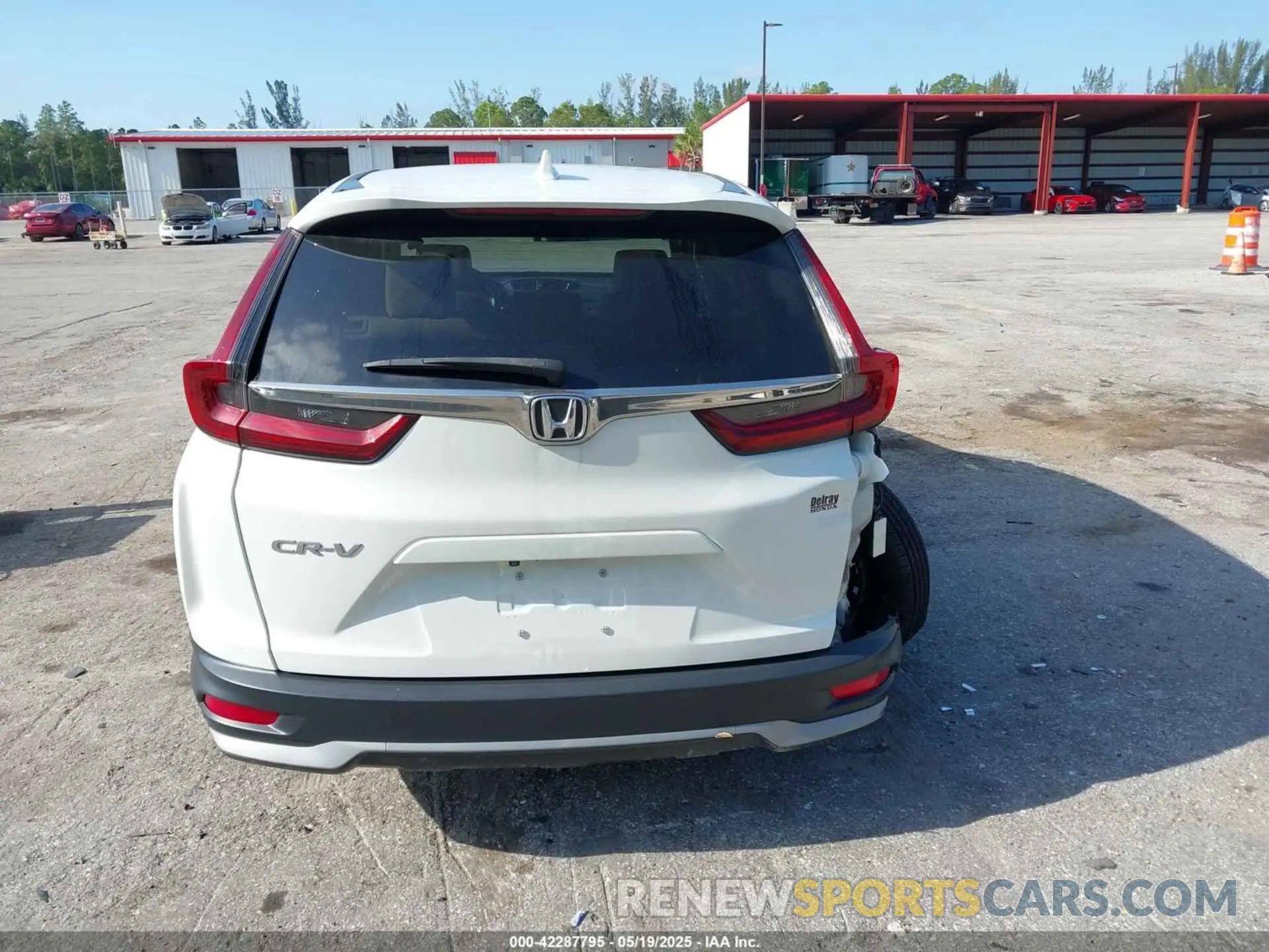 15 Photograph of a damaged car 2HKRW1H5XLH419606 HONDA CR-V 2020