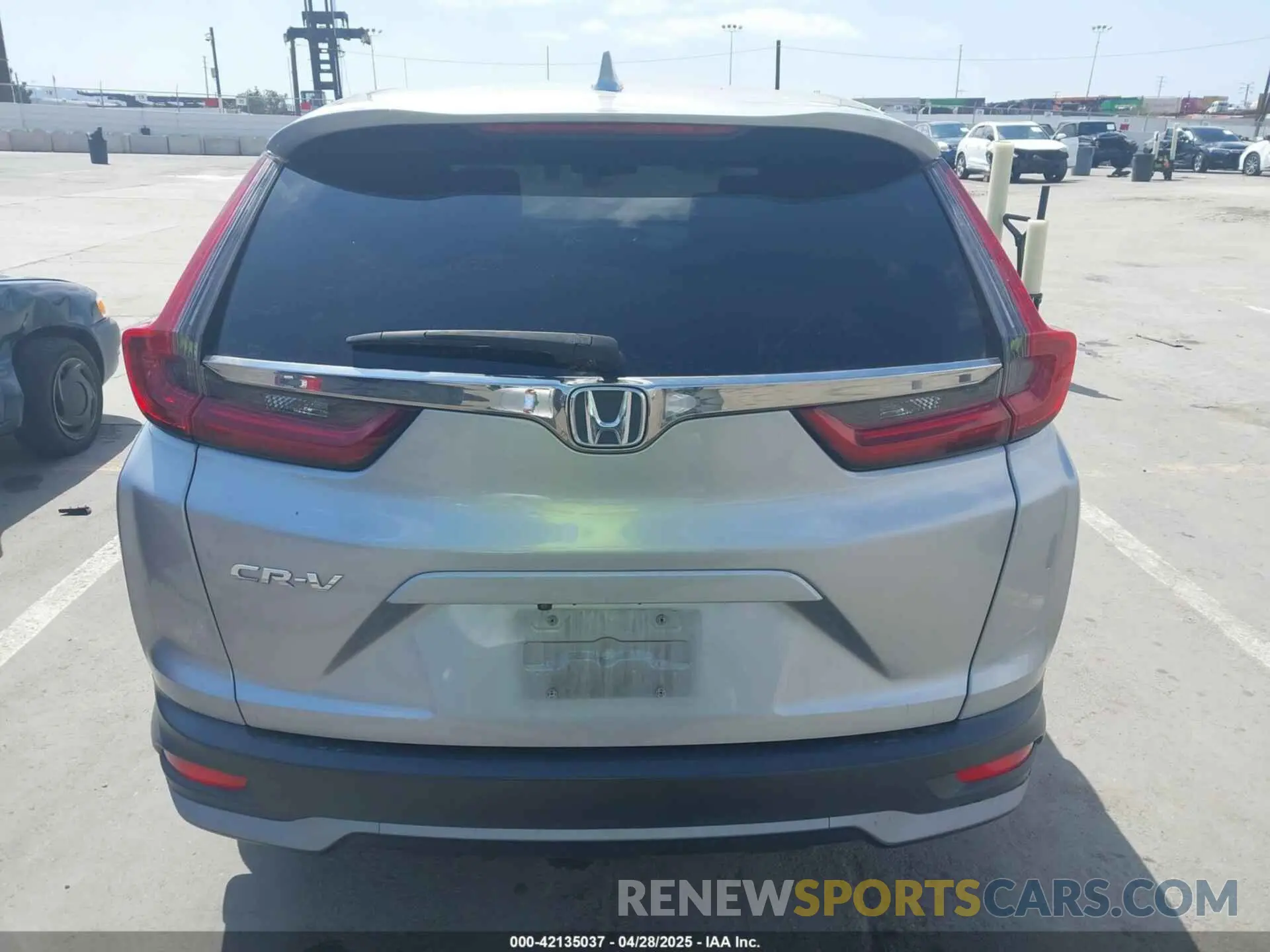 16 Photograph of a damaged car 2HKRW1H80LH423156 HONDA CR-V 2020