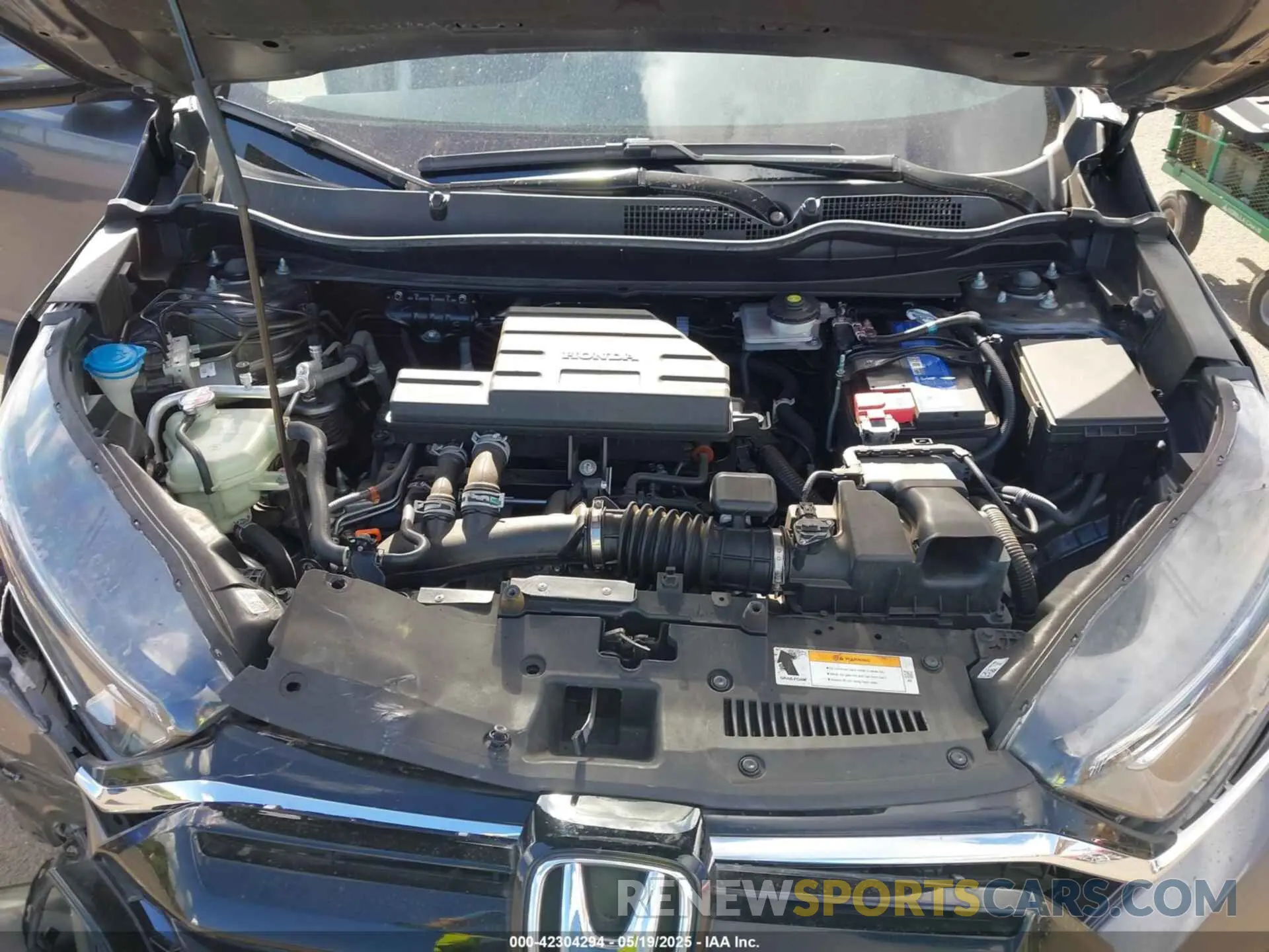 10 Photograph of a damaged car 2HKRW1H82LH418332 HONDA CR-V 2020