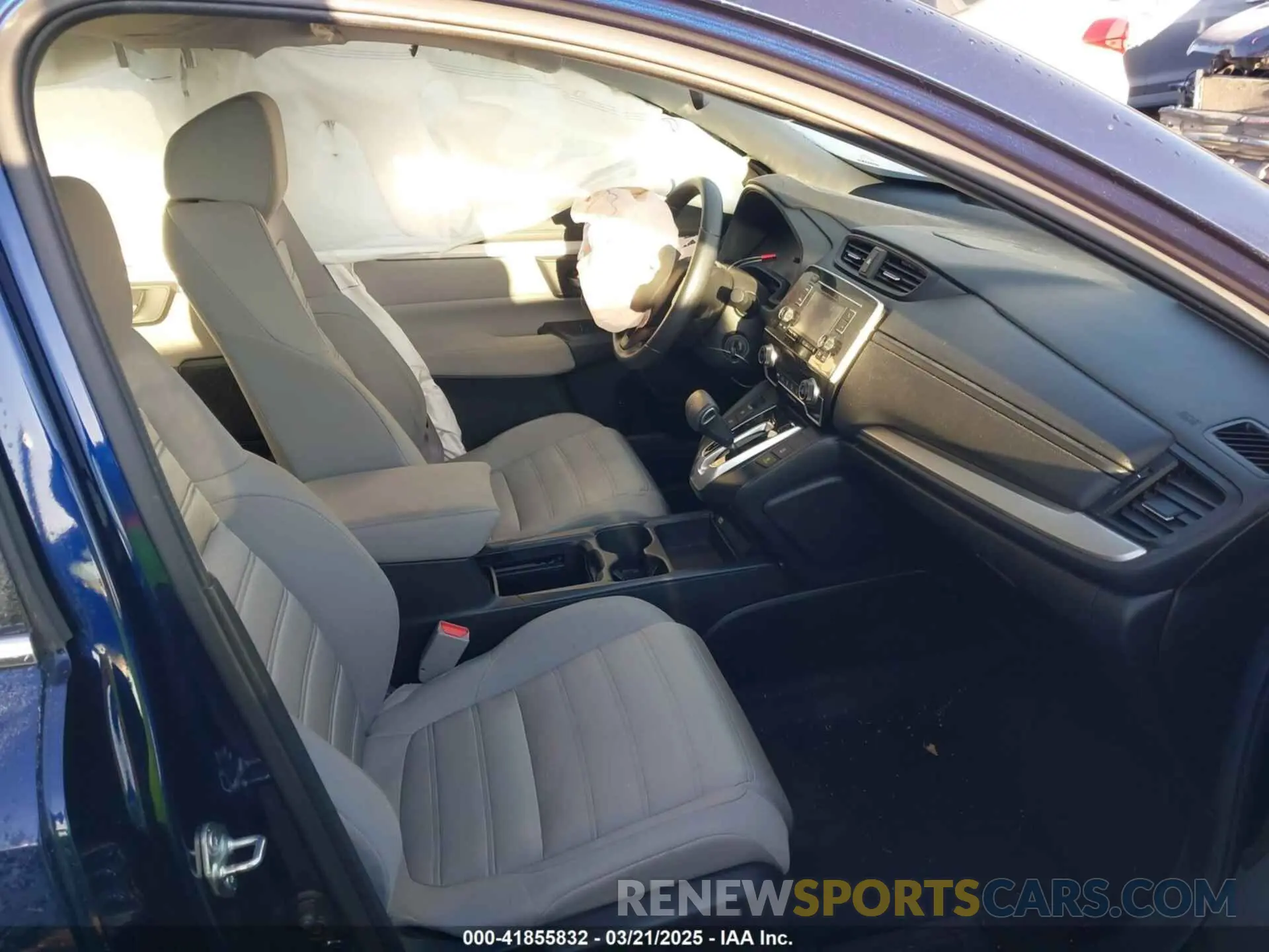 14 Photograph of a damaged car 2HKRW2H23LH632375 HONDA CR-V 2020