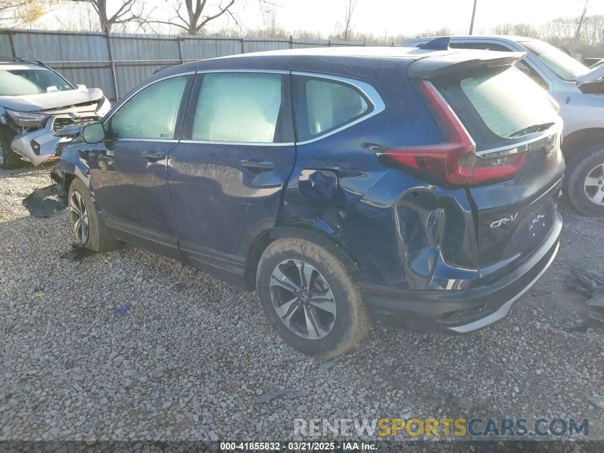 3 Photograph of a damaged car 2HKRW2H23LH632375 HONDA CR-V 2020