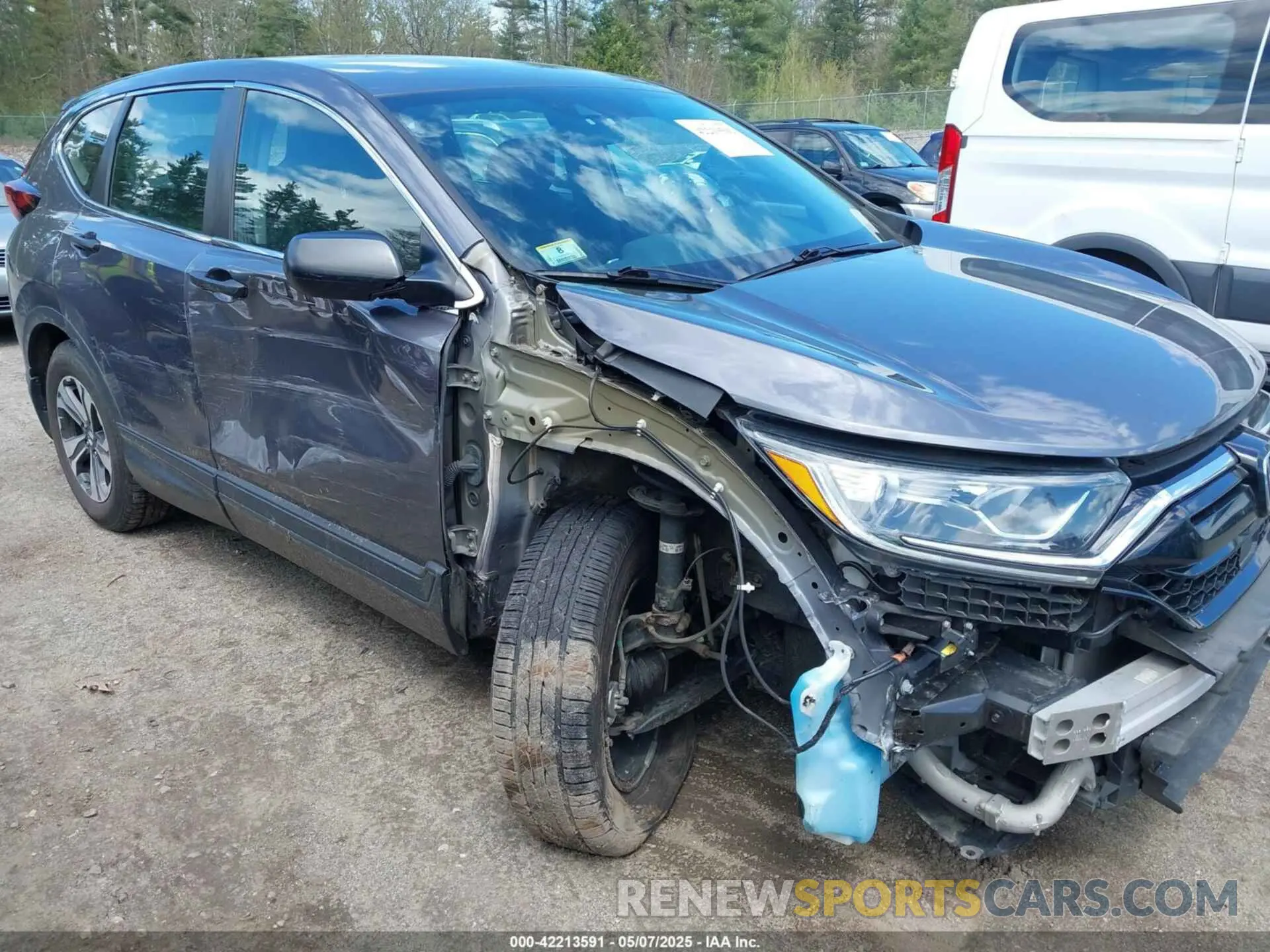 1 Photograph of a damaged car 2HKRW2H29LH630856 HONDA CR-V 2020