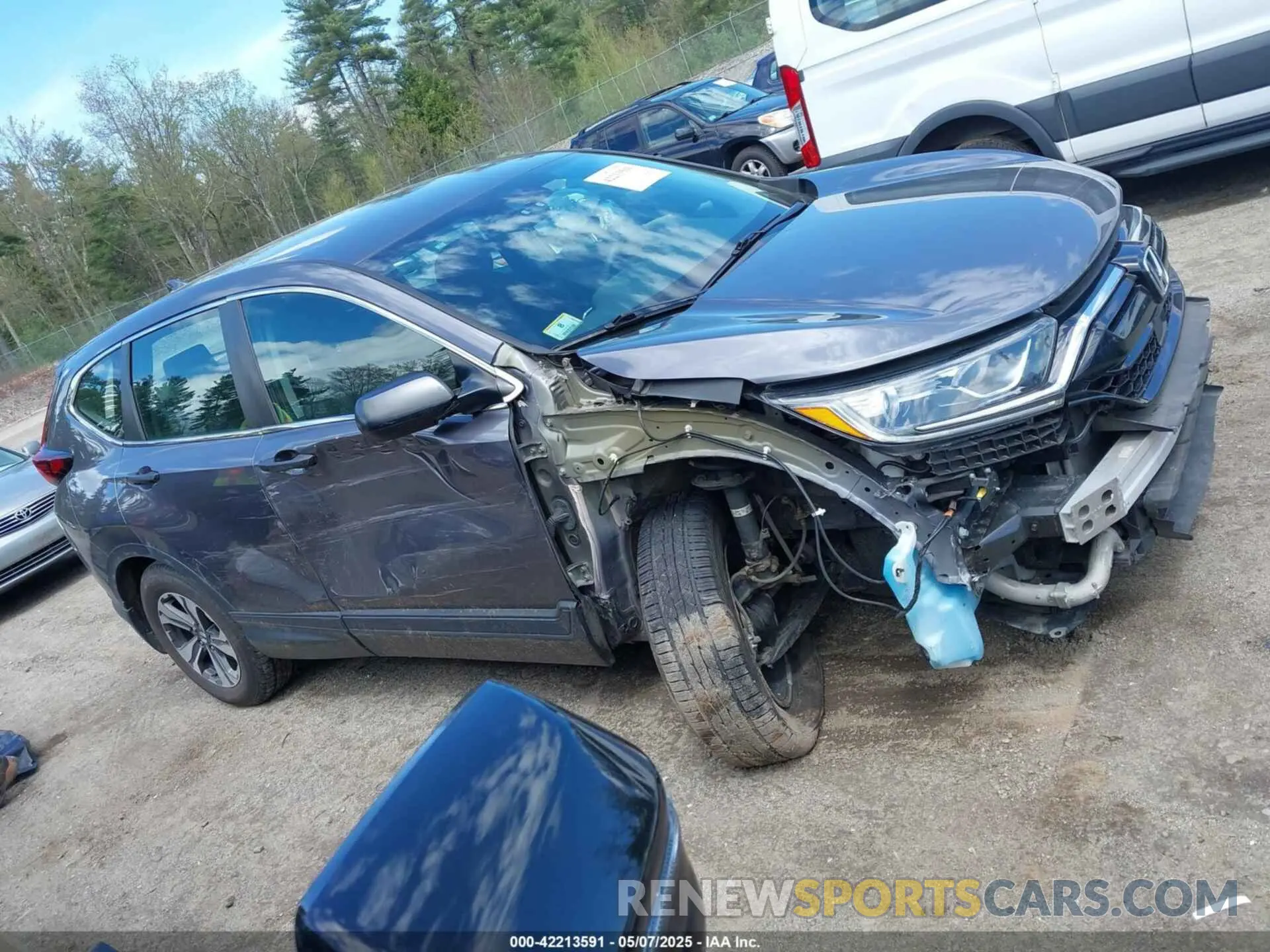 14 Photograph of a damaged car 2HKRW2H29LH630856 HONDA CR-V 2020