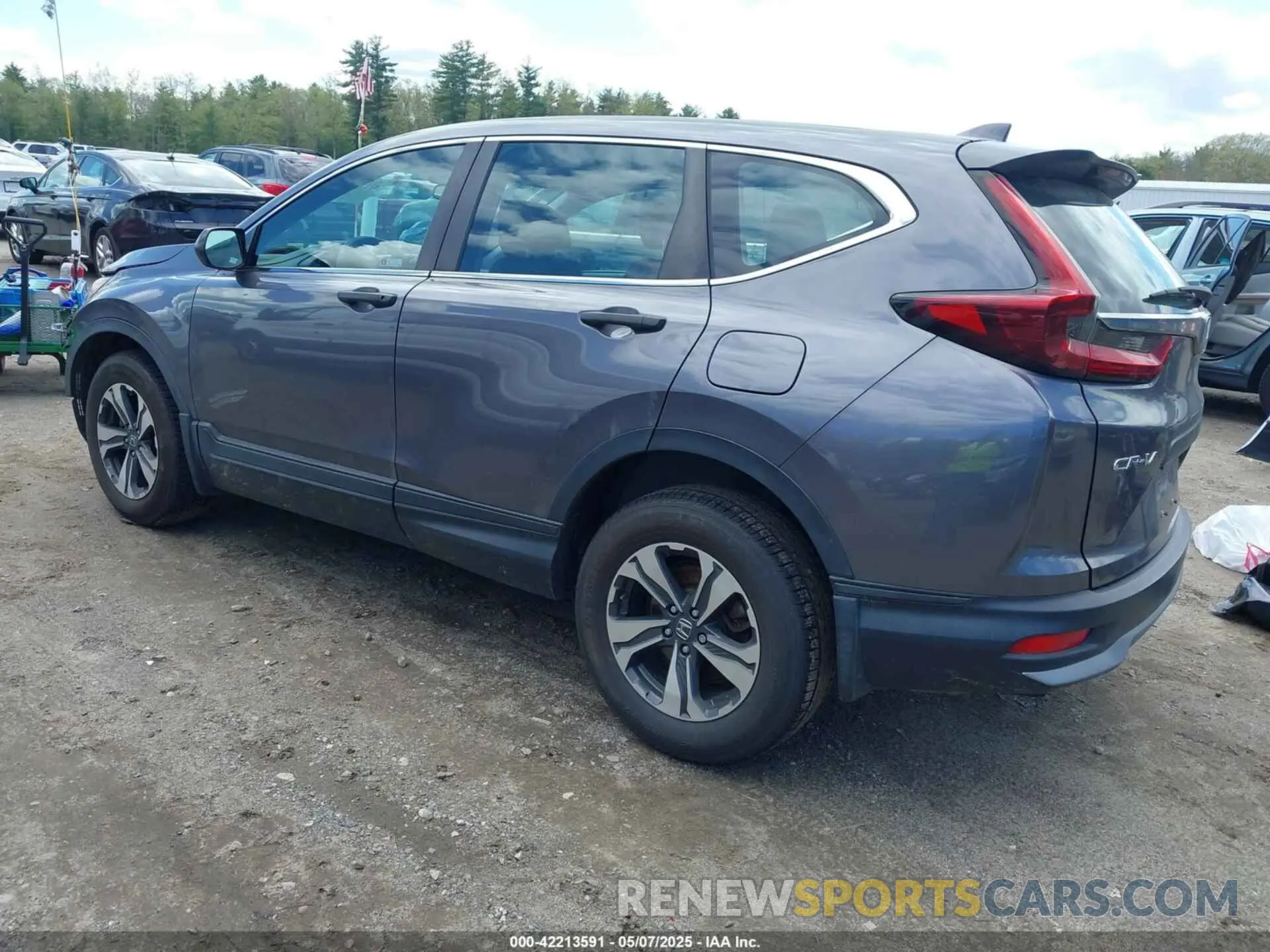 3 Photograph of a damaged car 2HKRW2H29LH630856 HONDA CR-V 2020