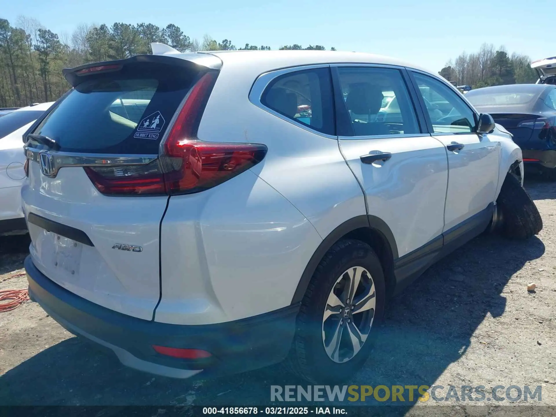 4 Photograph of a damaged car 2HKRW2H2XLH633684 HONDA CR-V 2020