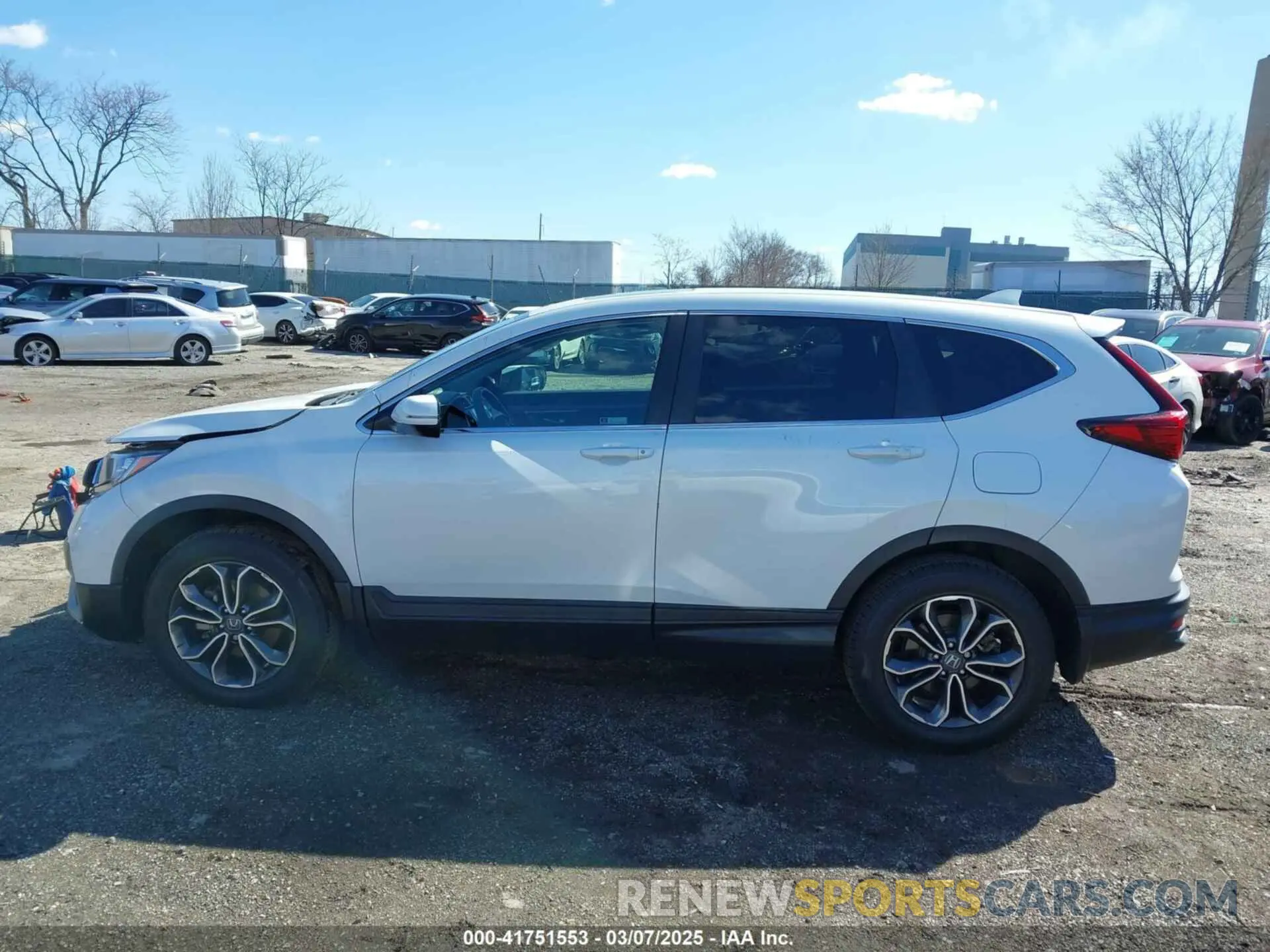 14 Photograph of a damaged car 2HKRW2H50LH656479 HONDA CR-V 2020